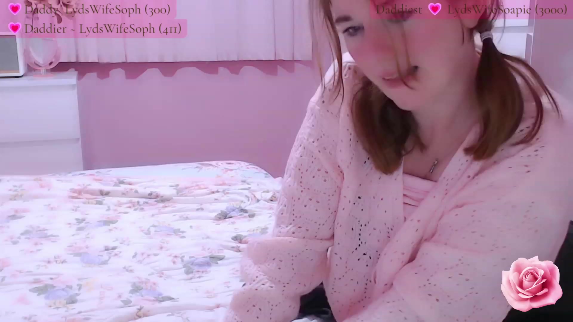 Gallery image thumbnail from KittiePetting's myfreecams stream on, 08/26/2023, 21:01 image 14 of 20