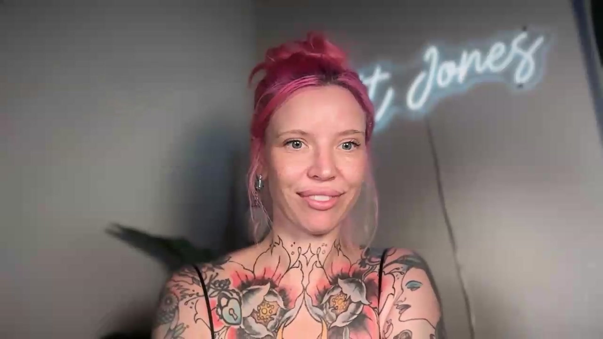 Gallery image thumbnail from Kittjones33's myfreecams stream on, 08/12/2026, 13:26 image 20 of 20