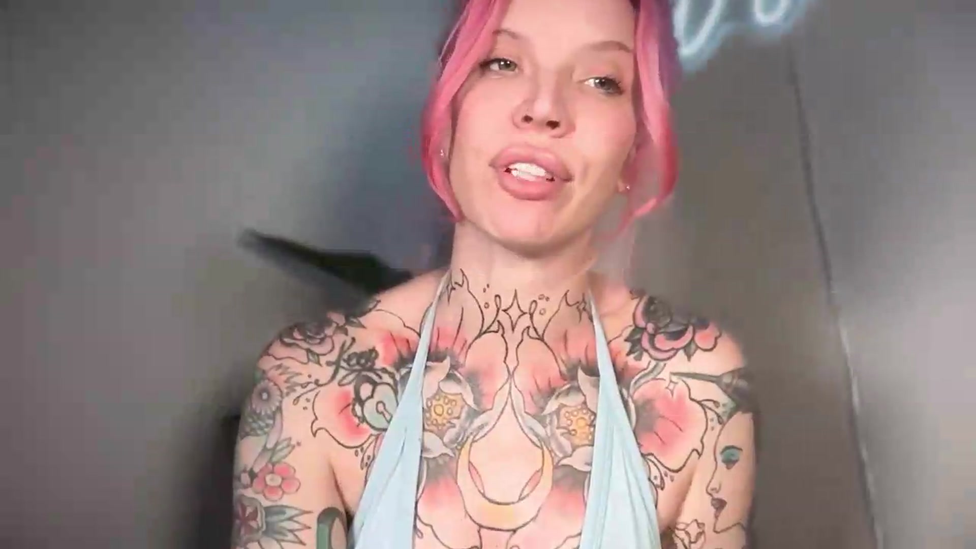 Gallery image thumbnail from Kittjones33's myfreecams stream on, 08/12/2026, 21:04 image 9 of 20