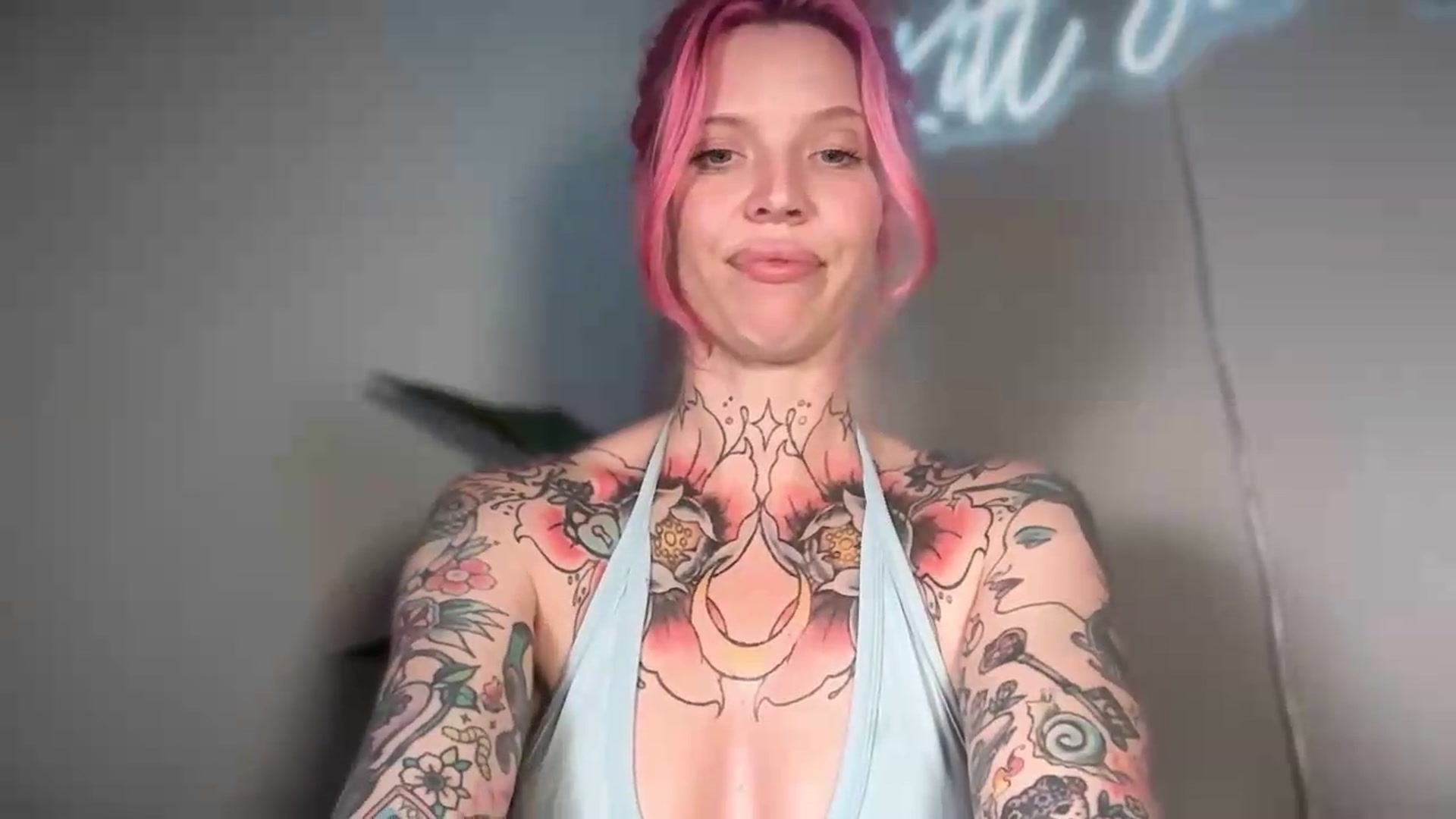 Gallery image thumbnail from Kittjones33's myfreecams stream on, 08/12/2026, 21:04 image 6 of 20