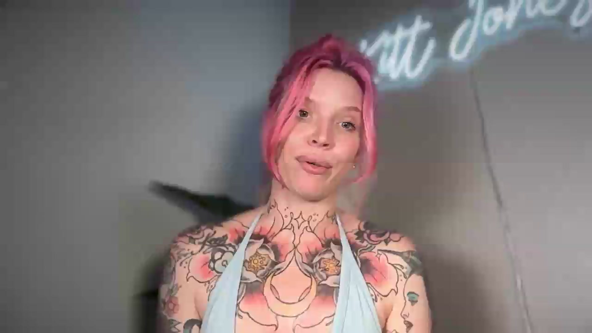 Gallery image thumbnail from Kittjones33's myfreecams stream on, 08/12/2026, 21:04 image 17 of 20
