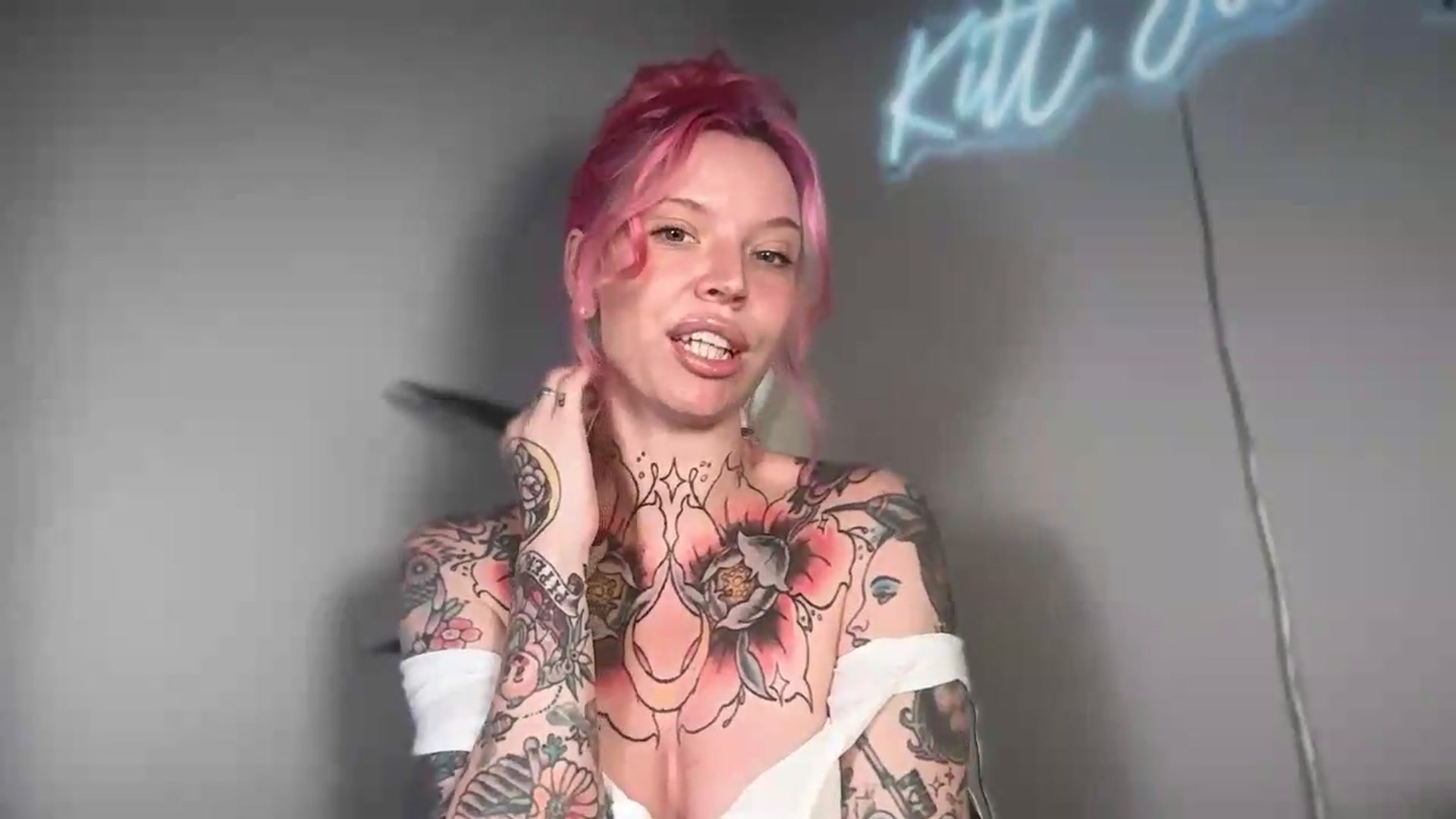 Gallery image thumbnail from Kittjones33's myfreecams stream on, 08/13/2026, 13:05 image 5 of 20