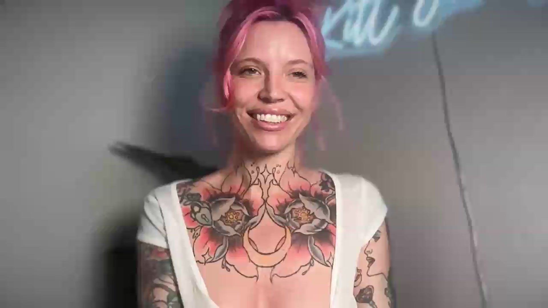 Gallery image thumbnail from Kittjones33's myfreecams stream on, 08/13/2026, 14:22 image 12 of 20