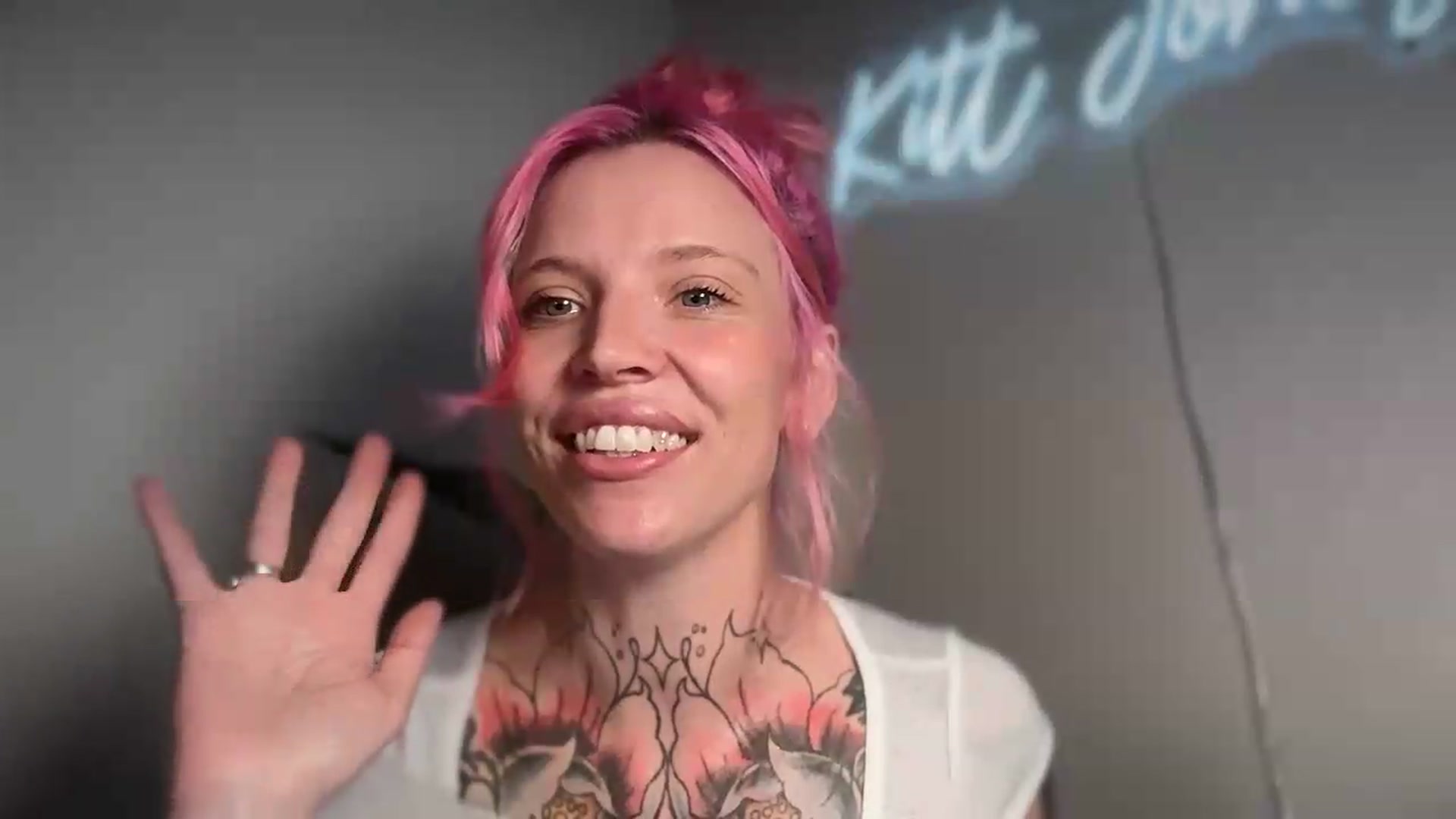 Gallery image thumbnail from Kittjones33's myfreecams stream on, 08/13/2026, 14:22 image 3 of 20