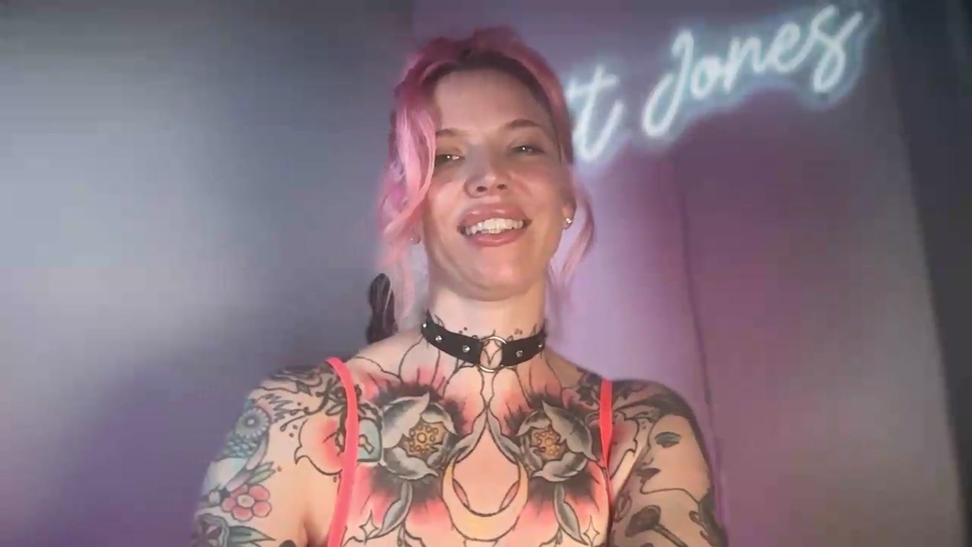 Gallery image thumbnail from Kittjones33's myfreecams stream on, 08/22/2026, 14:16 image 8 of 20