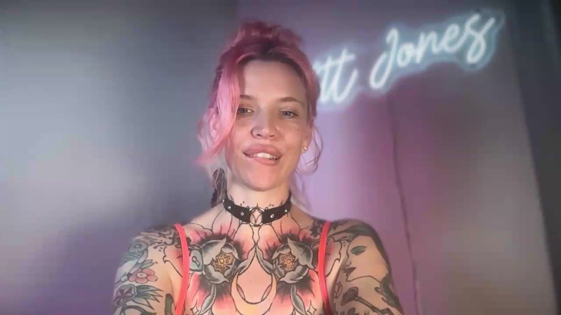 Gallery image thumbnail from Kittjones33's myfreecams stream on, 08/22/2026, 14:16 image 19 of 20