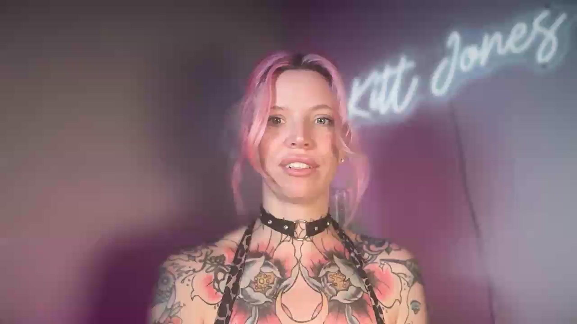 Gallery image thumbnail from Kittjones33's myfreecams stream on, 08/23/2026, 12:51 image 1 of 20