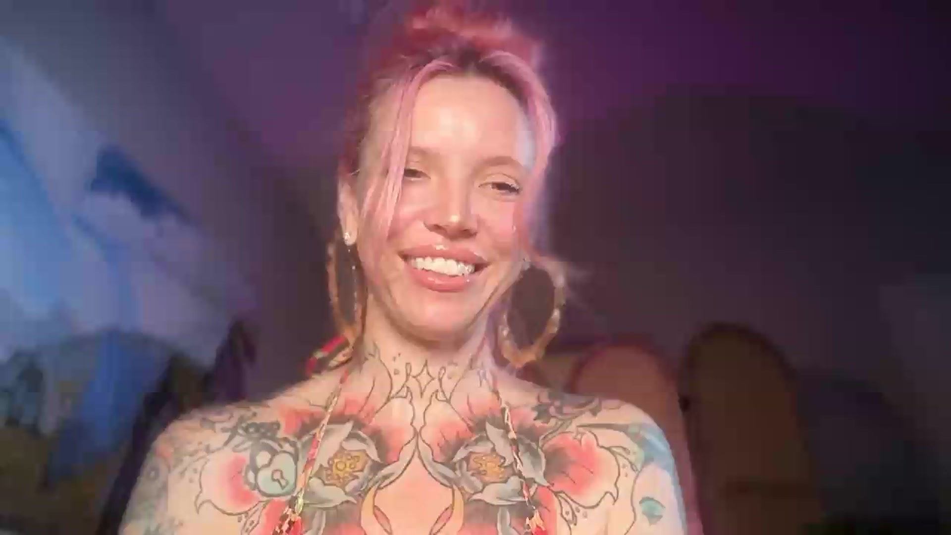 Gallery image thumbnail from Kittjones33's myfreecams stream on, 08/23/2026, 18:22 image 1 of 20