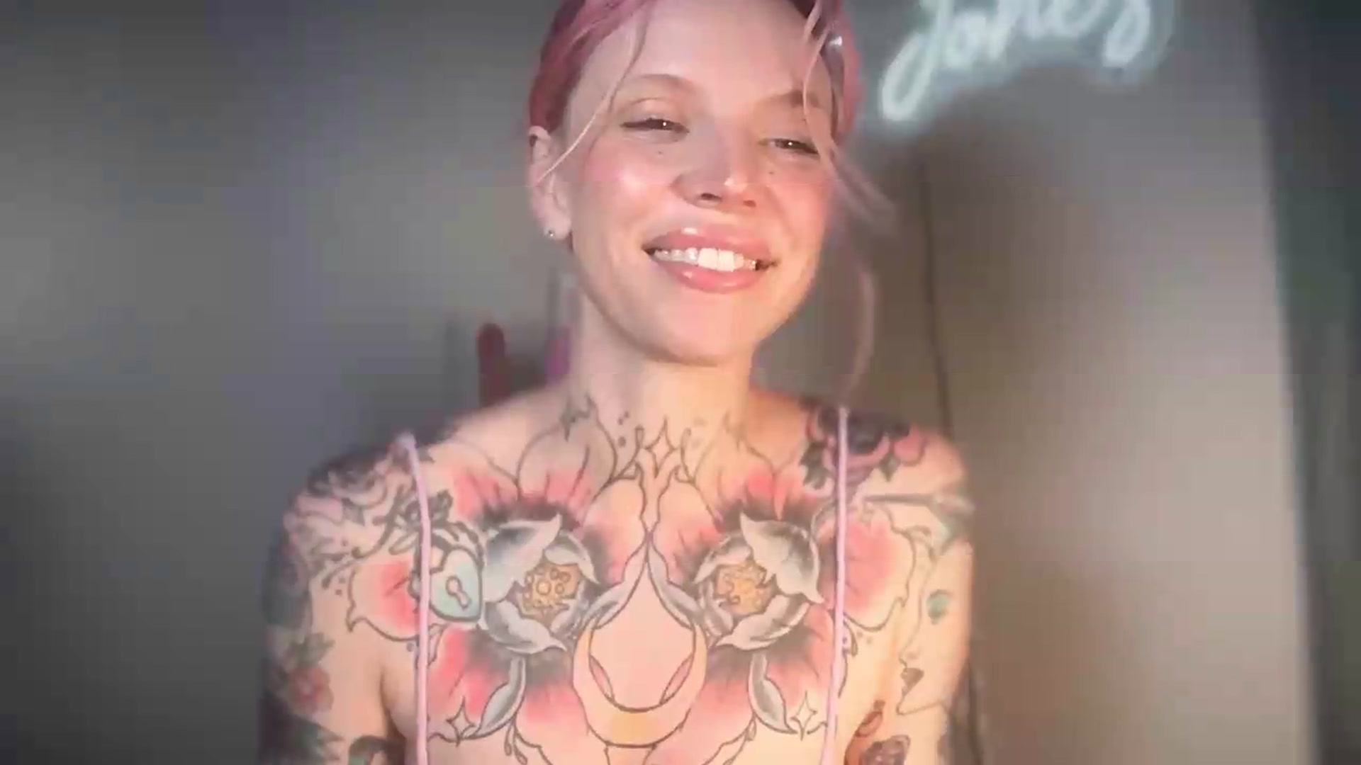 Gallery image thumbnail from Kittjones33's myfreecams stream on, 08/24/2026, 24:16 image 6 of 20