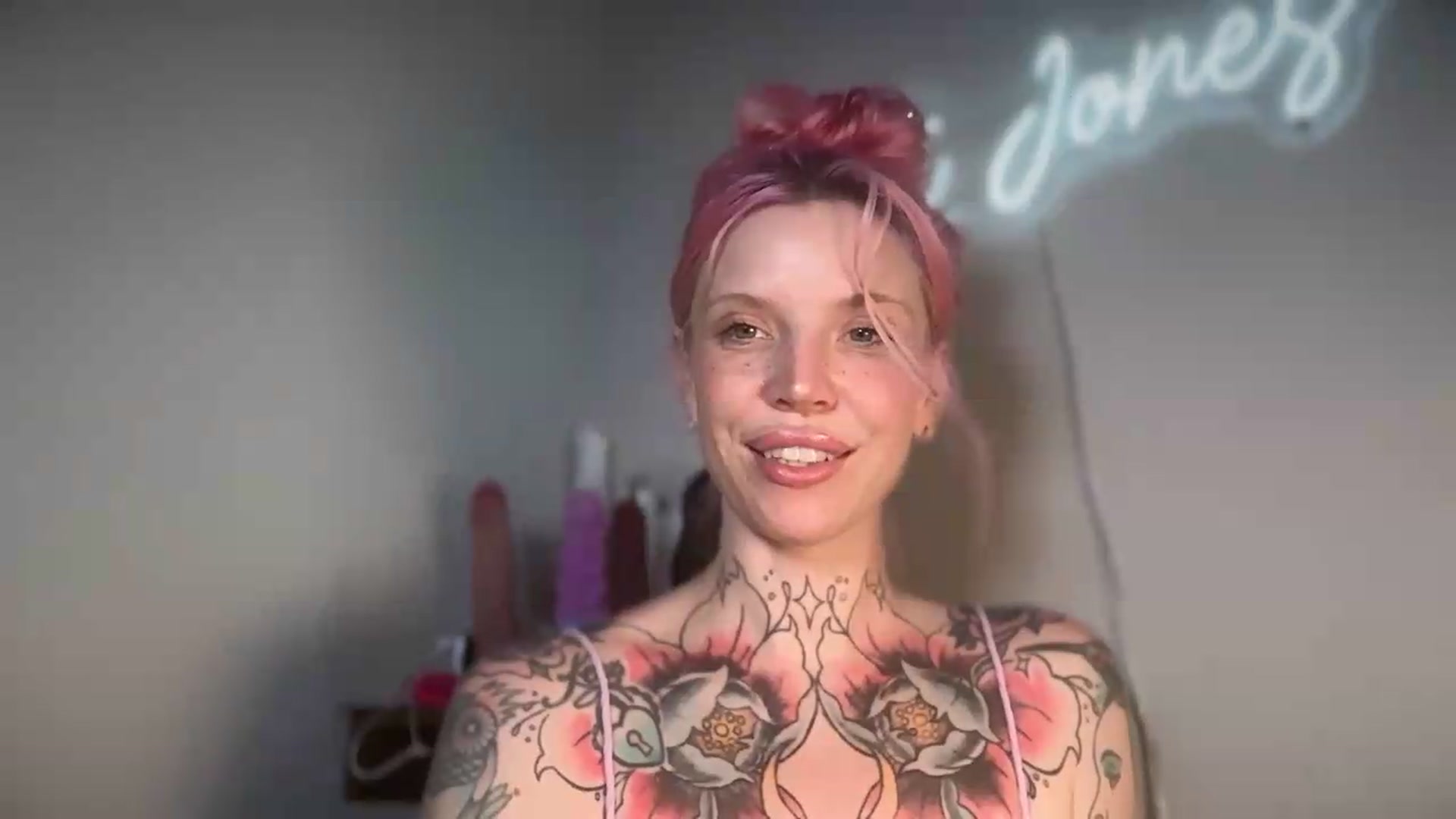 Gallery image thumbnail from Kittjones33's myfreecams stream on, 08/24/2026, 24:16 image 4 of 20