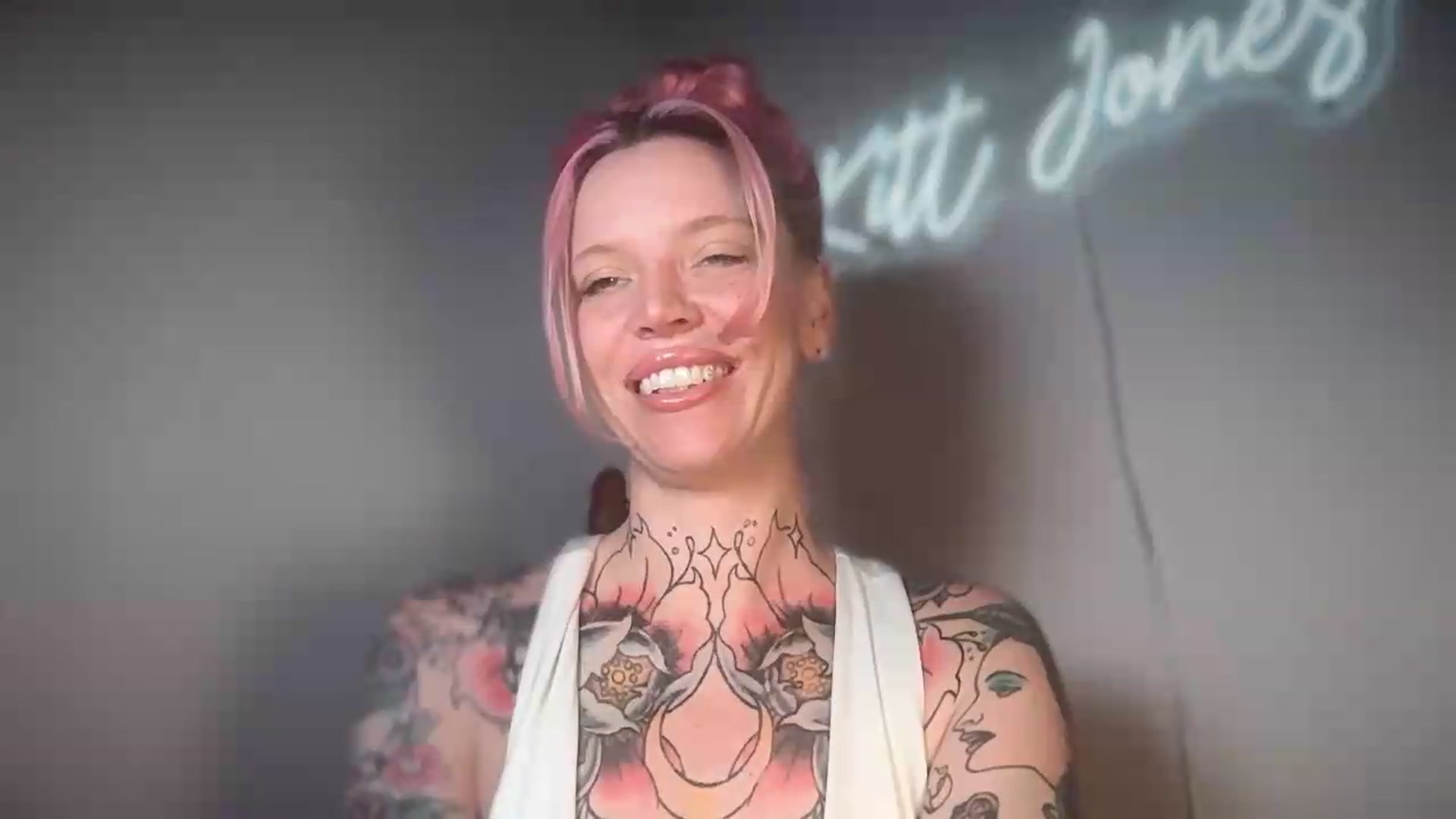 Gallery image thumbnail from Kittjones33's myfreecams stream on, 08/24/2026, 12:08 image 15 of 20