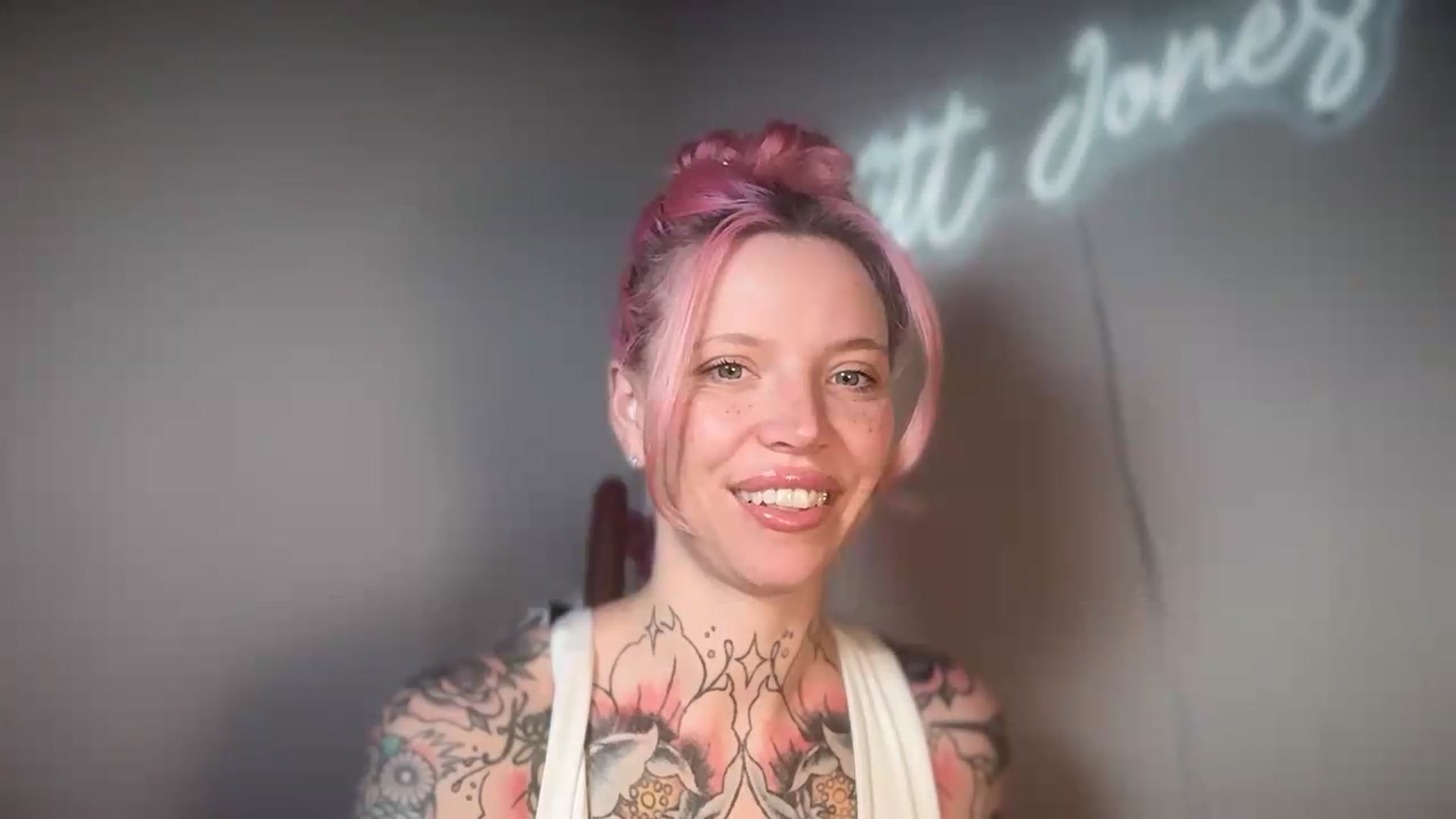 Gallery image thumbnail from Kittjones33's myfreecams stream on, 08/24/2026, 12:08 image 5 of 20