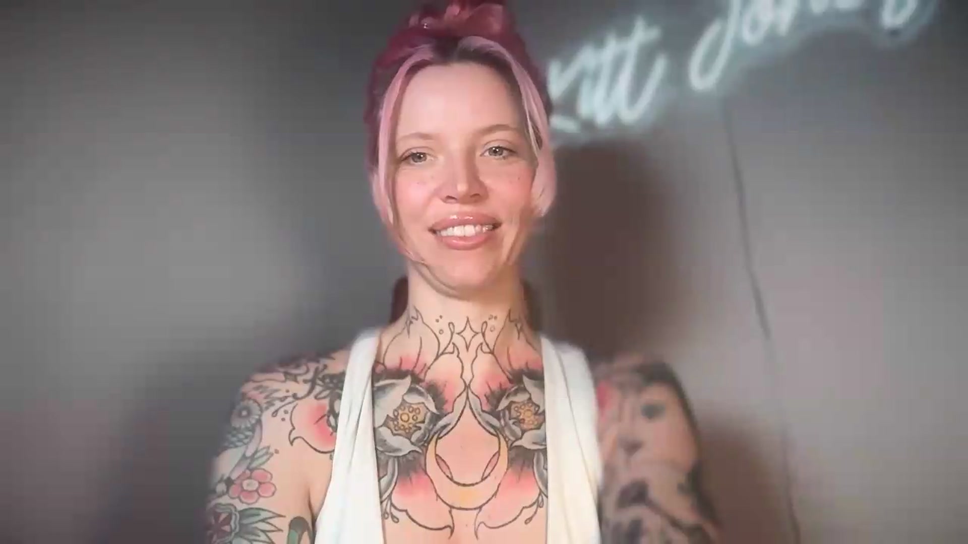 Gallery image thumbnail from Kittjones33's myfreecams stream on, 08/24/2026, 12:08 image 11 of 20