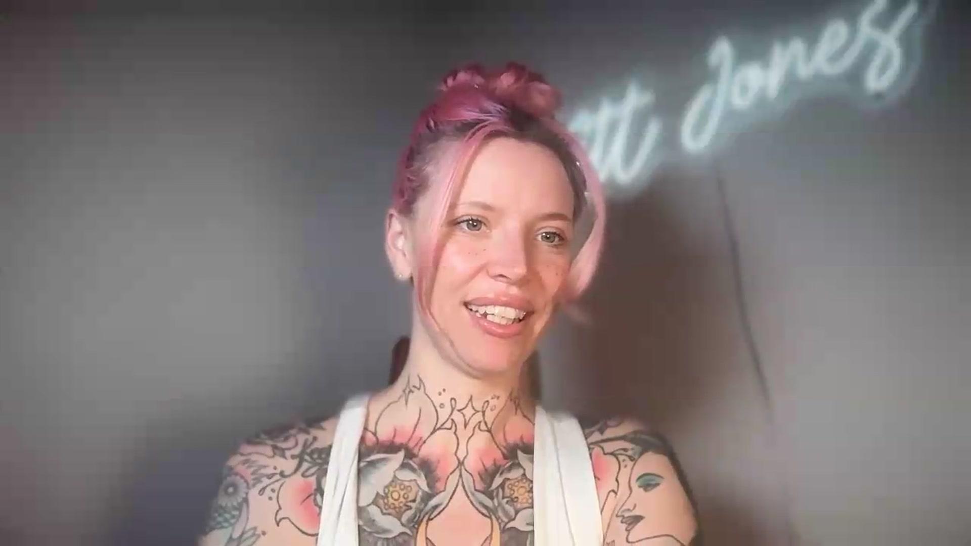 Gallery image thumbnail from Kittjones33's myfreecams stream on, 08/24/2026, 12:08 image 7 of 20