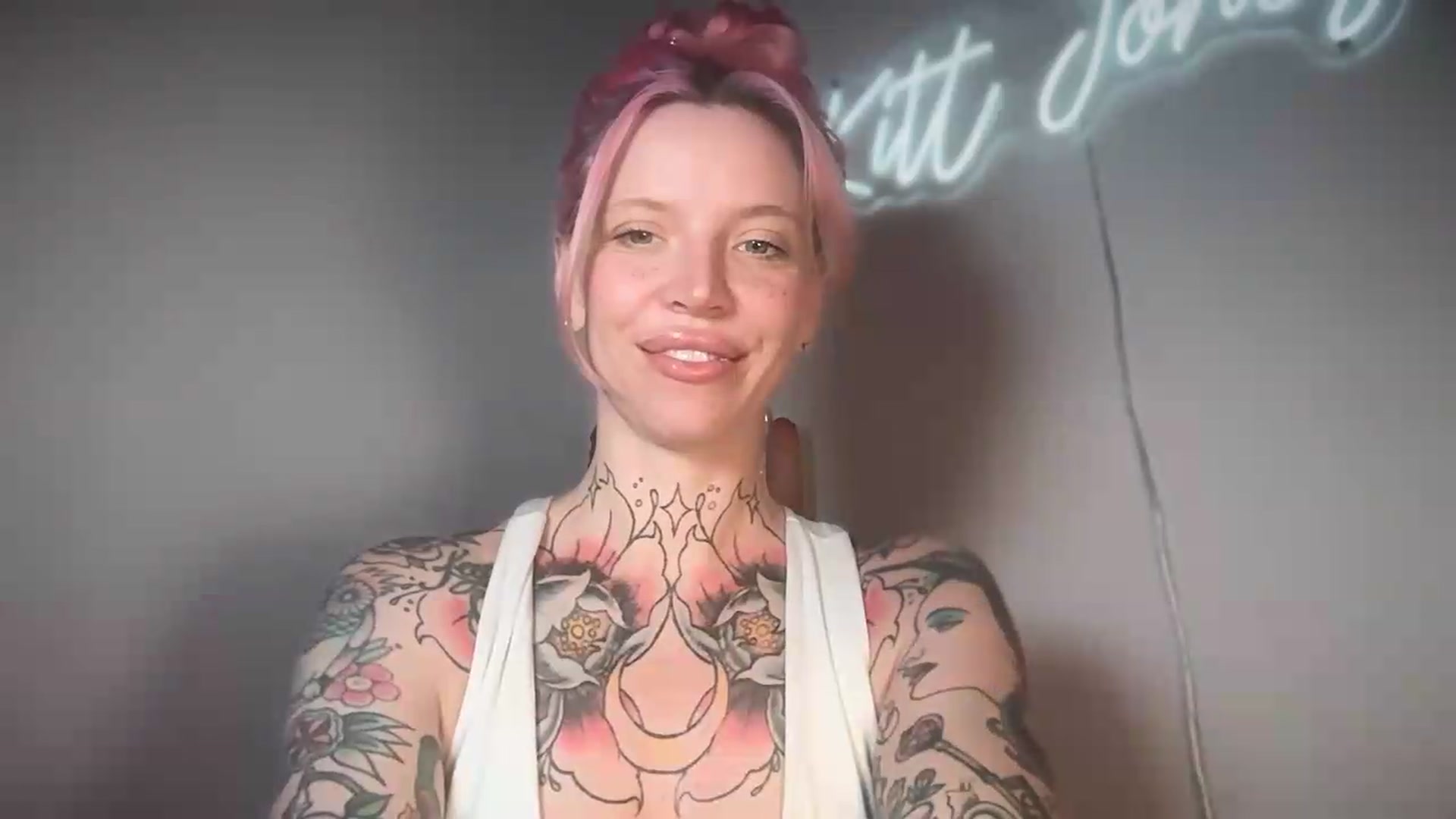 Gallery image thumbnail from Kittjones33's myfreecams stream on, 08/24/2026, 12:08 image 13 of 20