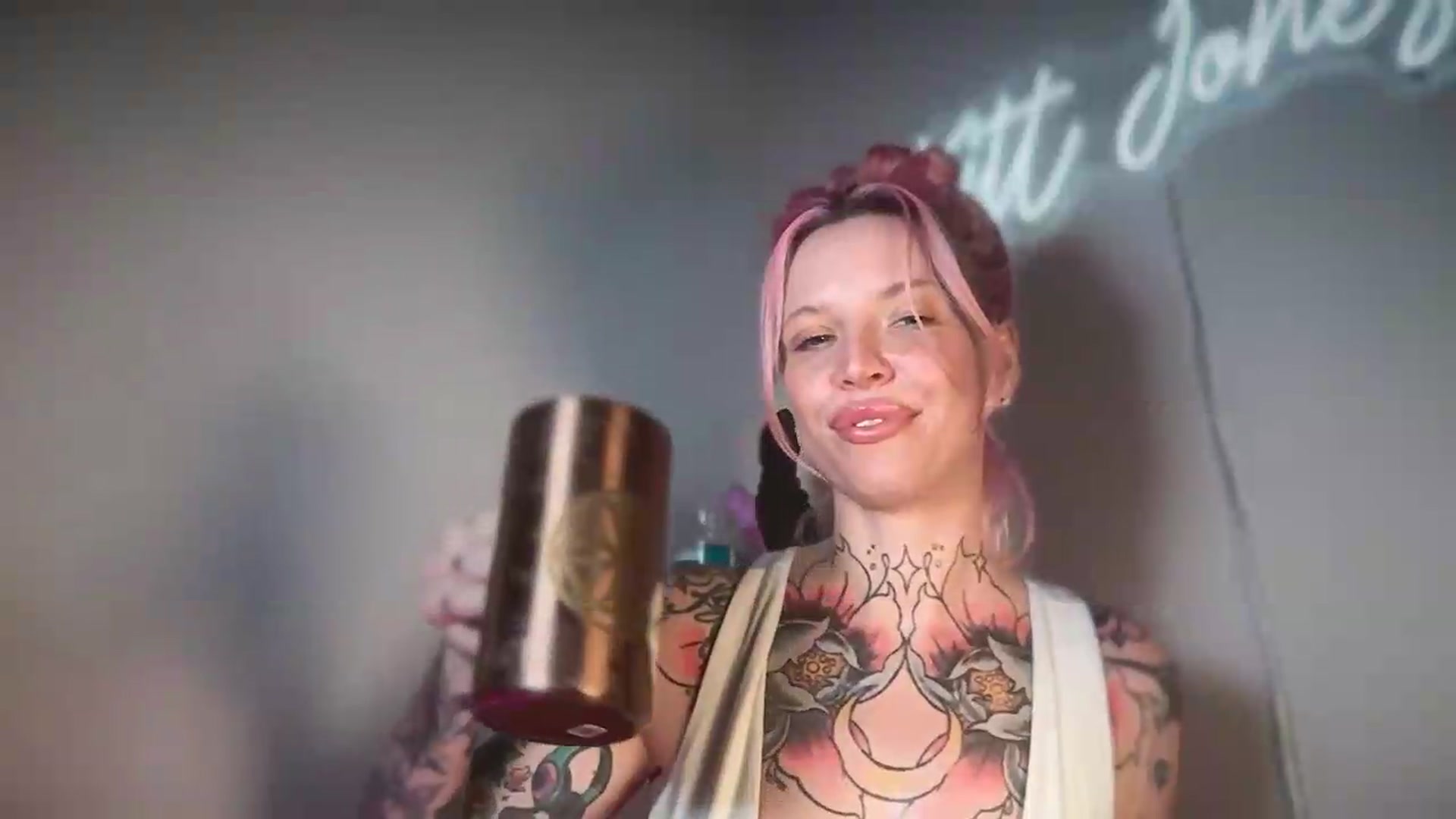 Gallery image thumbnail from Kittjones33's myfreecams stream on, 08/24/2026, 13:47 image 15 of 20
