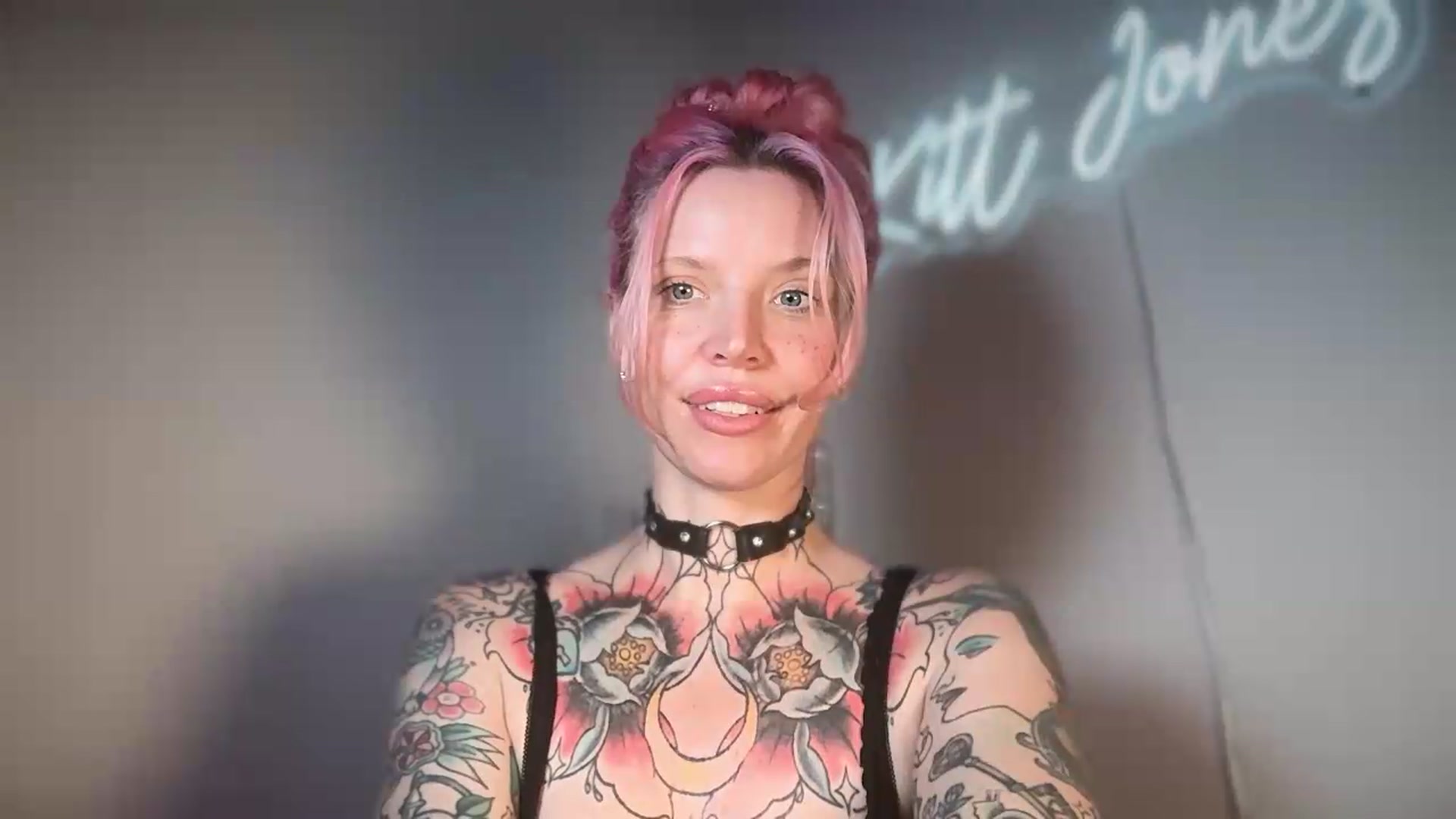Gallery image thumbnail from Kittjones33's myfreecams stream on, 08/24/2026, 14:13 image 7 of 20