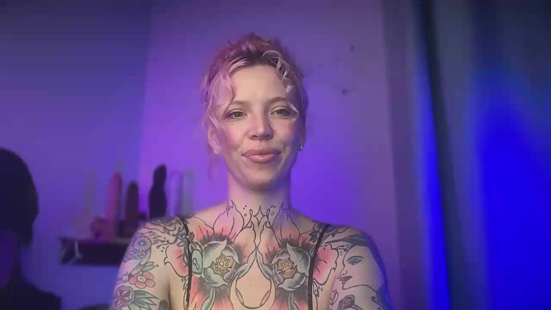 Gallery image thumbnail from Kittjones33's myfreecams stream on, 08/27/2026, 12:40 image 3 of 20