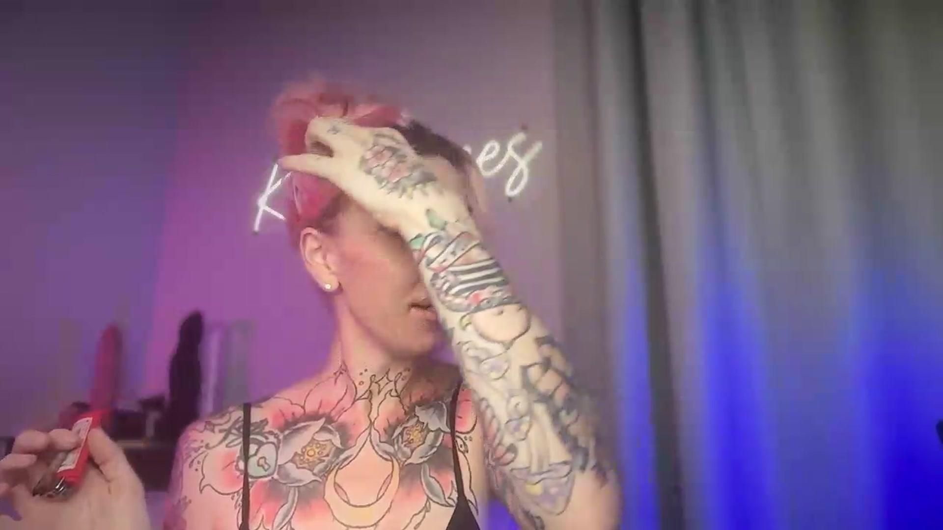 Gallery image thumbnail from Kittjones33's myfreecams stream on, 08/28/2026, 07:38 image 10 of 20