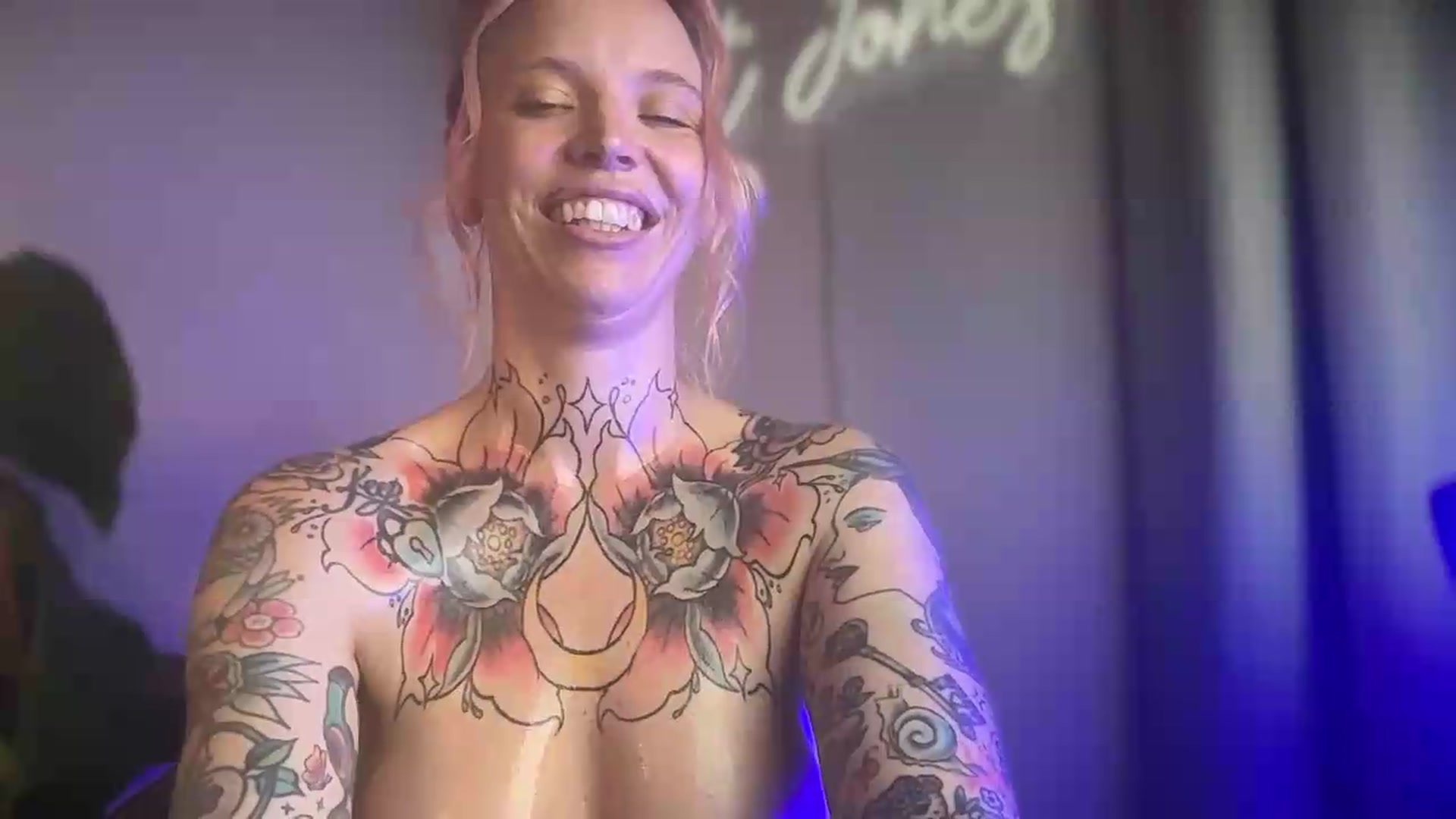 Gallery image thumbnail from Kittjones33's myfreecams stream on, 08/30/2026, 13:59 image 20 of 20
