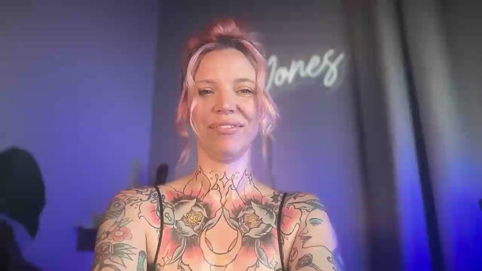 Gallery image thumbnail from Kittjones33's myfreecams stream on, 08/30/2026, 13:59 image 1 of 20