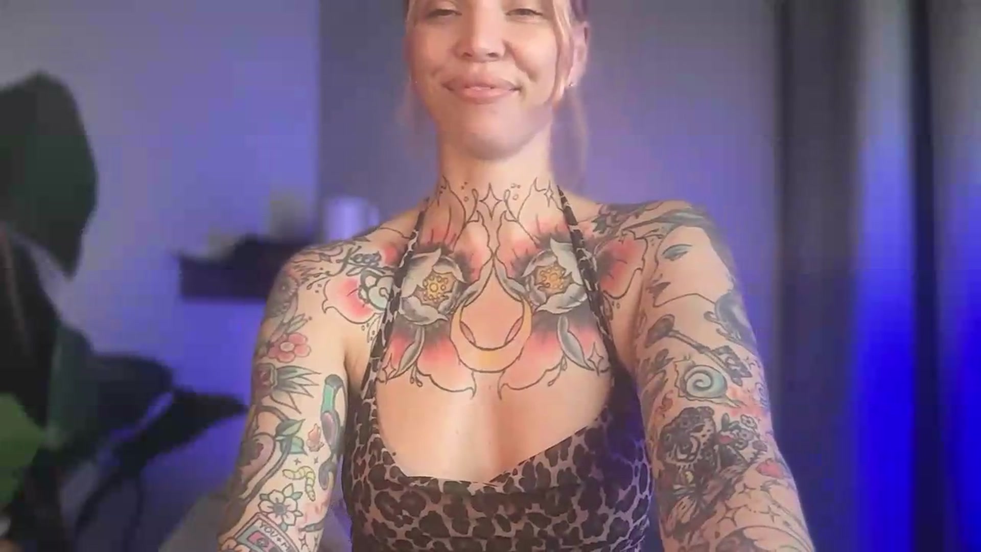 Gallery image thumbnail from Kittjones33's myfreecams stream on, 08/30/2026, 18:06 image 4 of 20