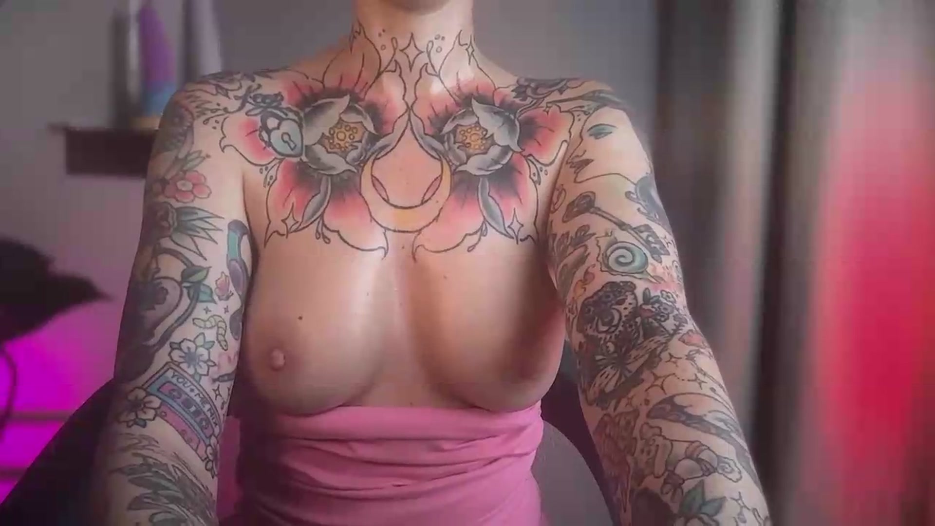 Gallery image thumbnail from Kittjones33's myfreecams stream on, 09/01/2026, 13:40 image 5 of 20