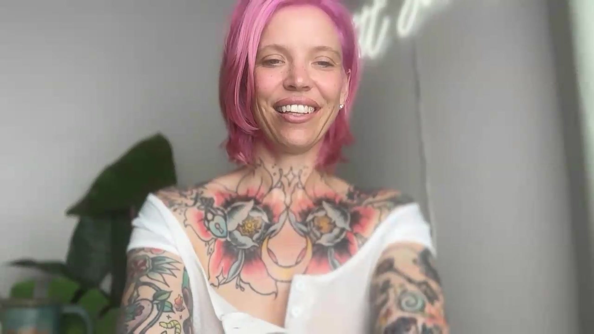 Gallery image thumbnail from Kittjones33's myfreecams stream on, 09/12/2026, 15:08 image 20 of 20