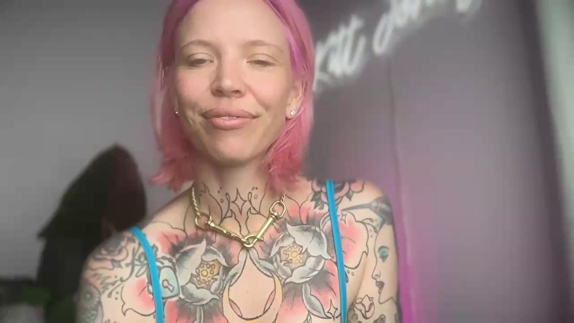 Gallery image thumbnail from Kittjones33's myfreecams stream on, 09/13/2026, 12:35 image 2 of 20