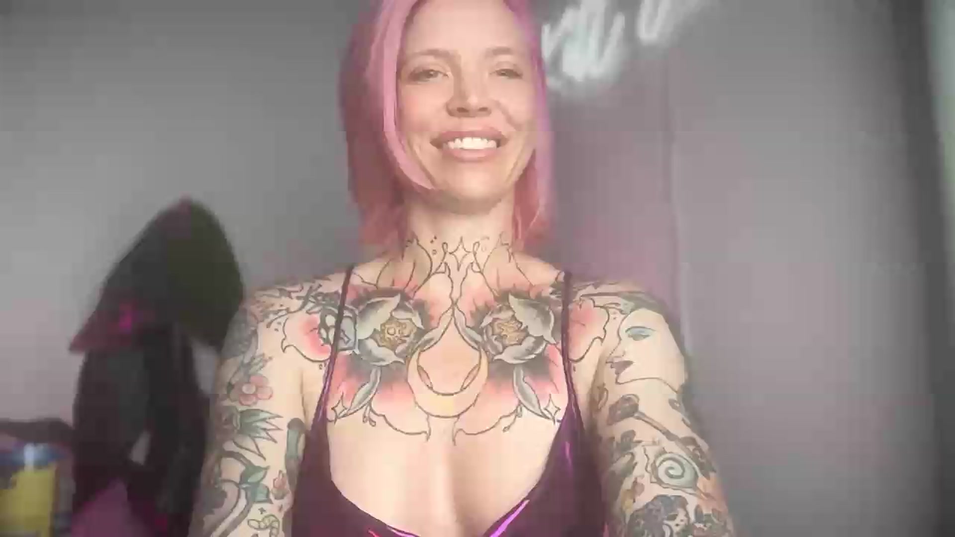 Gallery image thumbnail from Kittjones33's myfreecams stream on, 09/14/2026, 04:47 image 13 of 20