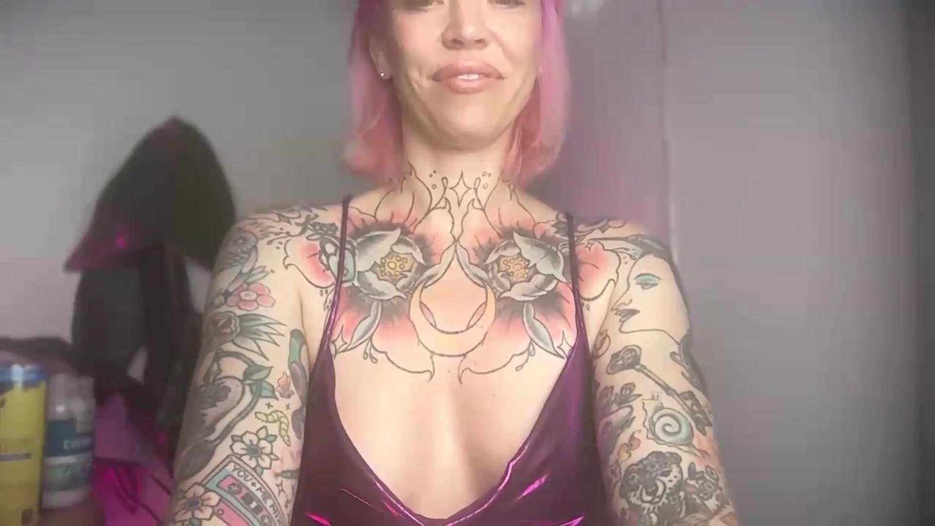 Gallery image thumbnail from Kittjones33's myfreecams stream on, 09/14/2026, 04:47 image 2 of 20