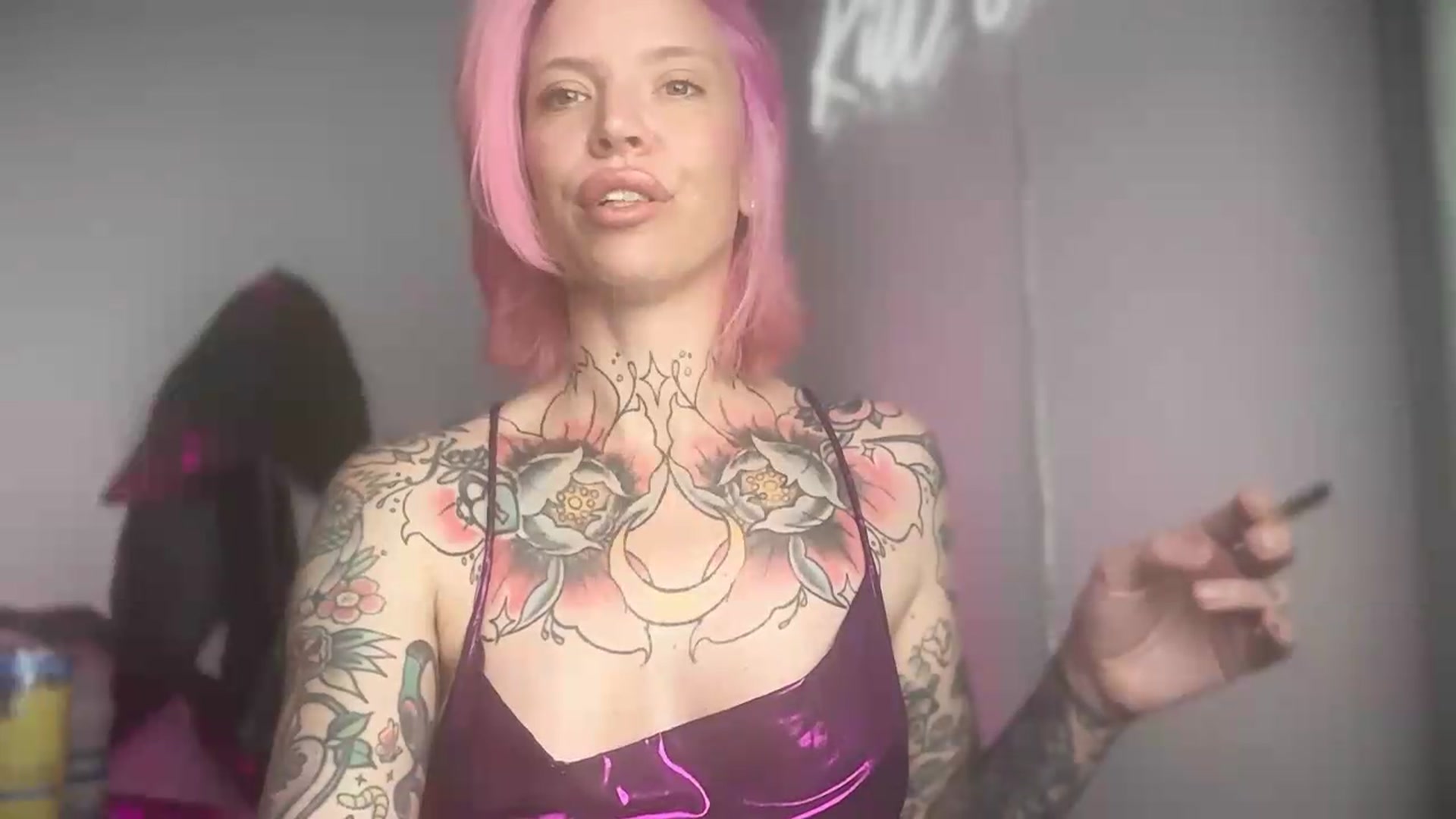 Gallery image thumbnail from Kittjones33's myfreecams stream on, 09/14/2026, 04:47 image 9 of 20