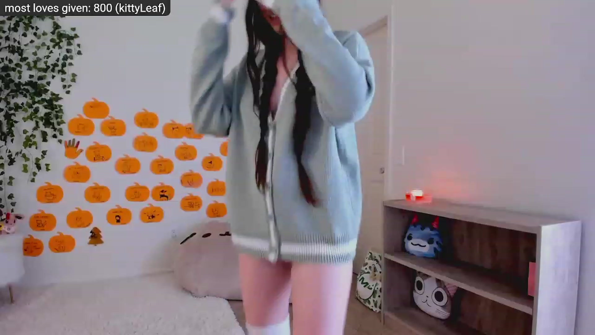 Gallery image thumbnail from Kitty's myfreecams stream on, 11/19/2022, 05:02 image 17 of 20
