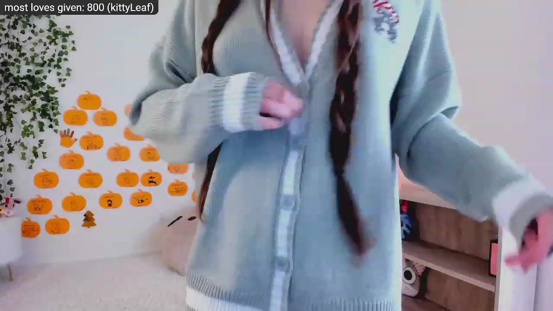Gallery image thumbnail from Kitty's myfreecams stream on, 11/19/2022, 05:02 image 11 of 20