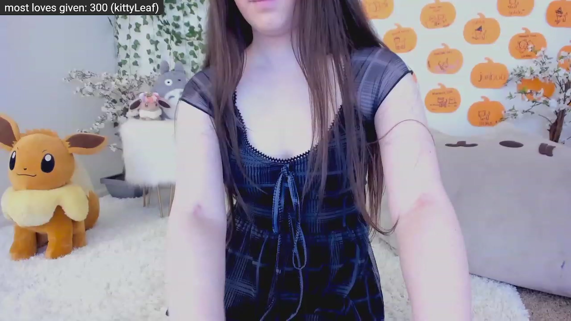 Gallery image thumbnail from Kitty's myfreecams stream on, 11/21/2022, 06:09 image 5 of 20