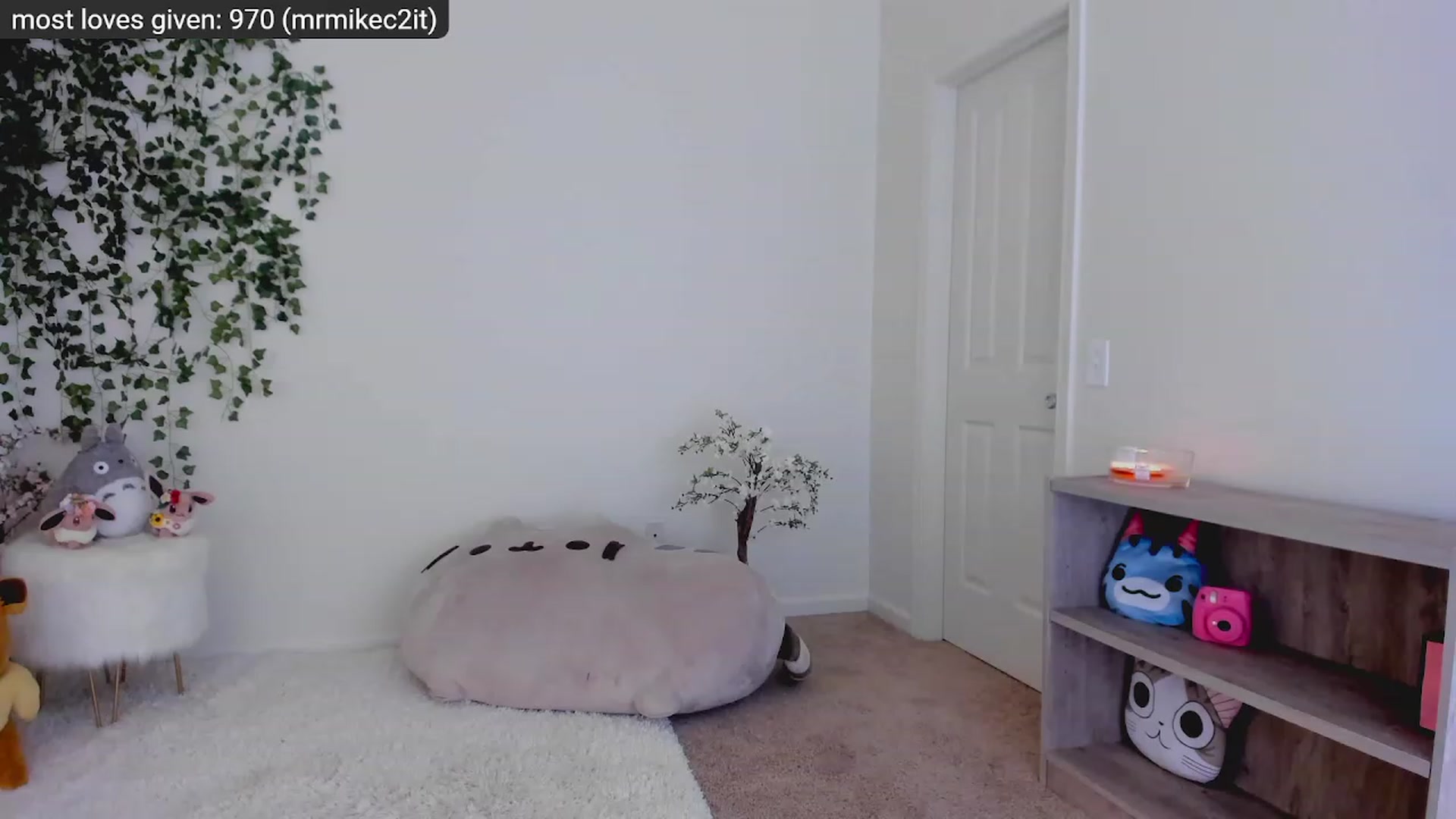 Gallery image thumbnail from Kitty's myfreecams stream on, 11/26/2022, 07:58 image 3 of 20
