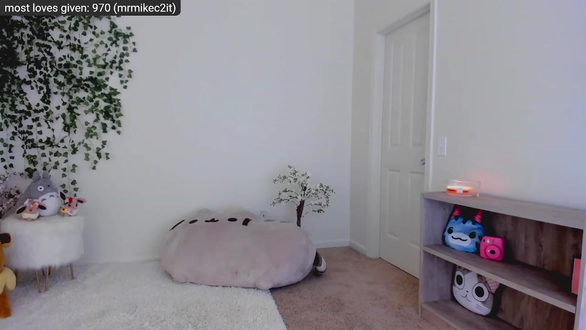 Gallery image thumbnail from Kitty's myfreecams stream on, 11/26/2022, 07:58 image 4 of 20