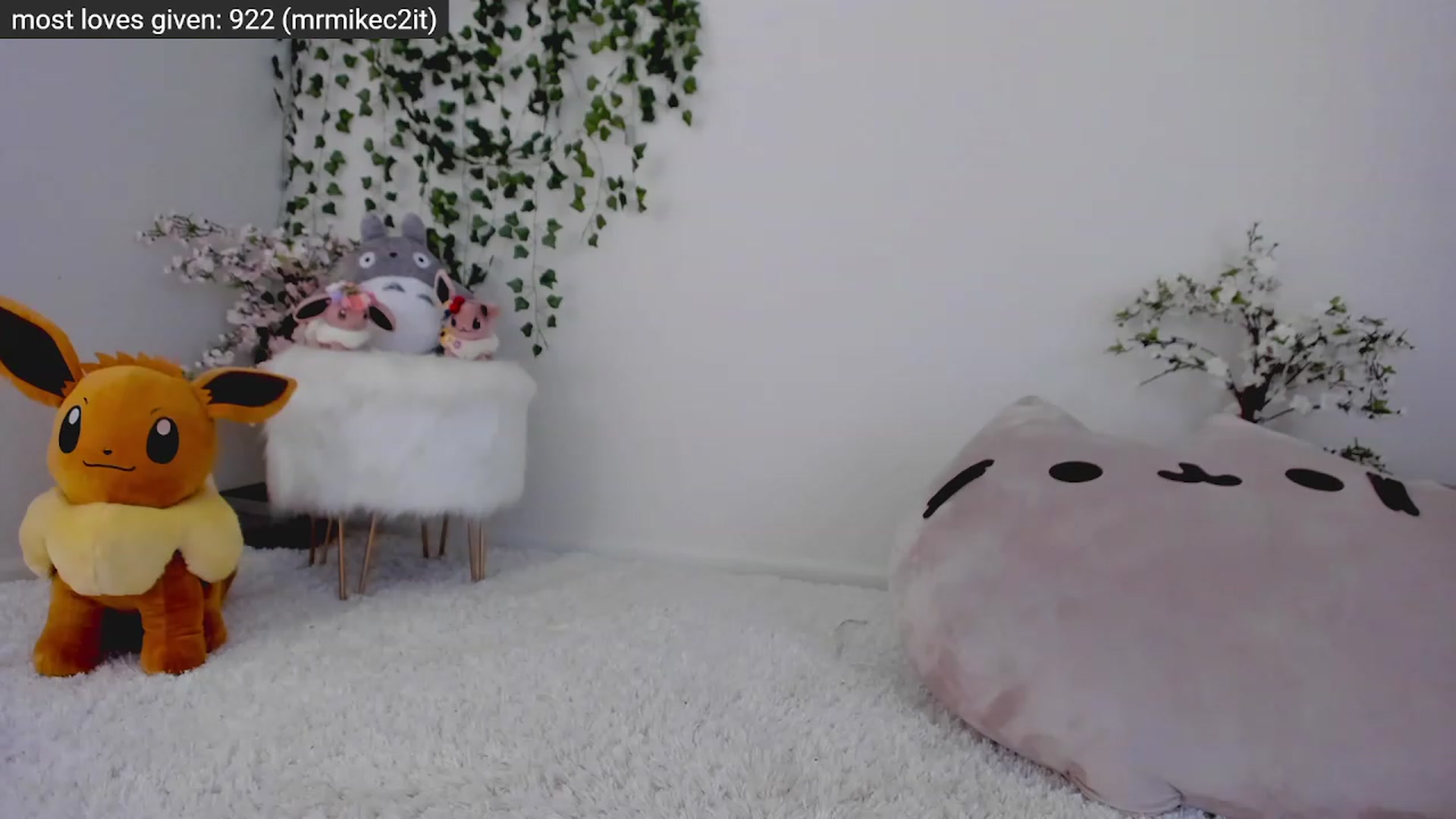 Gallery image thumbnail from Kitty's myfreecams stream on, 12/18/2022, 07:51 image 11 of 20