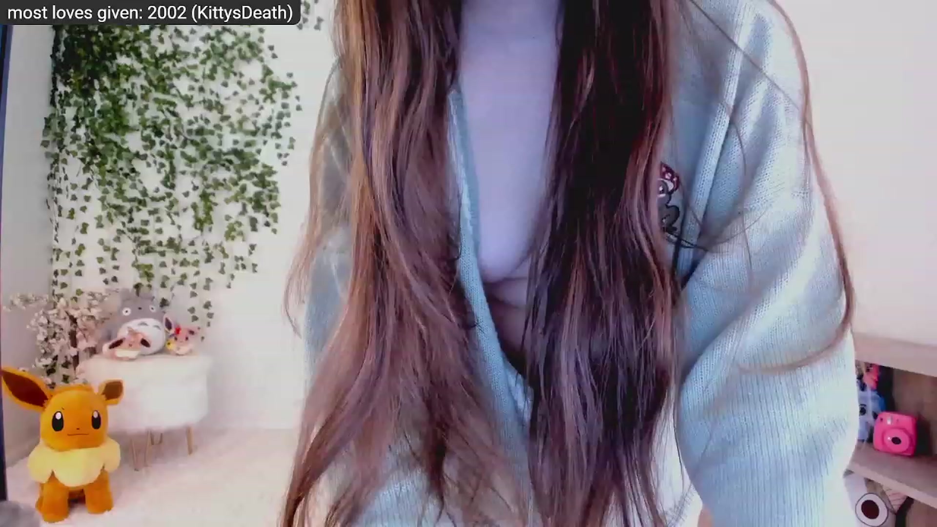 Gallery image thumbnail from Kitty's myfreecams stream on, 12/18/2022, 08:59 image 8 of 20