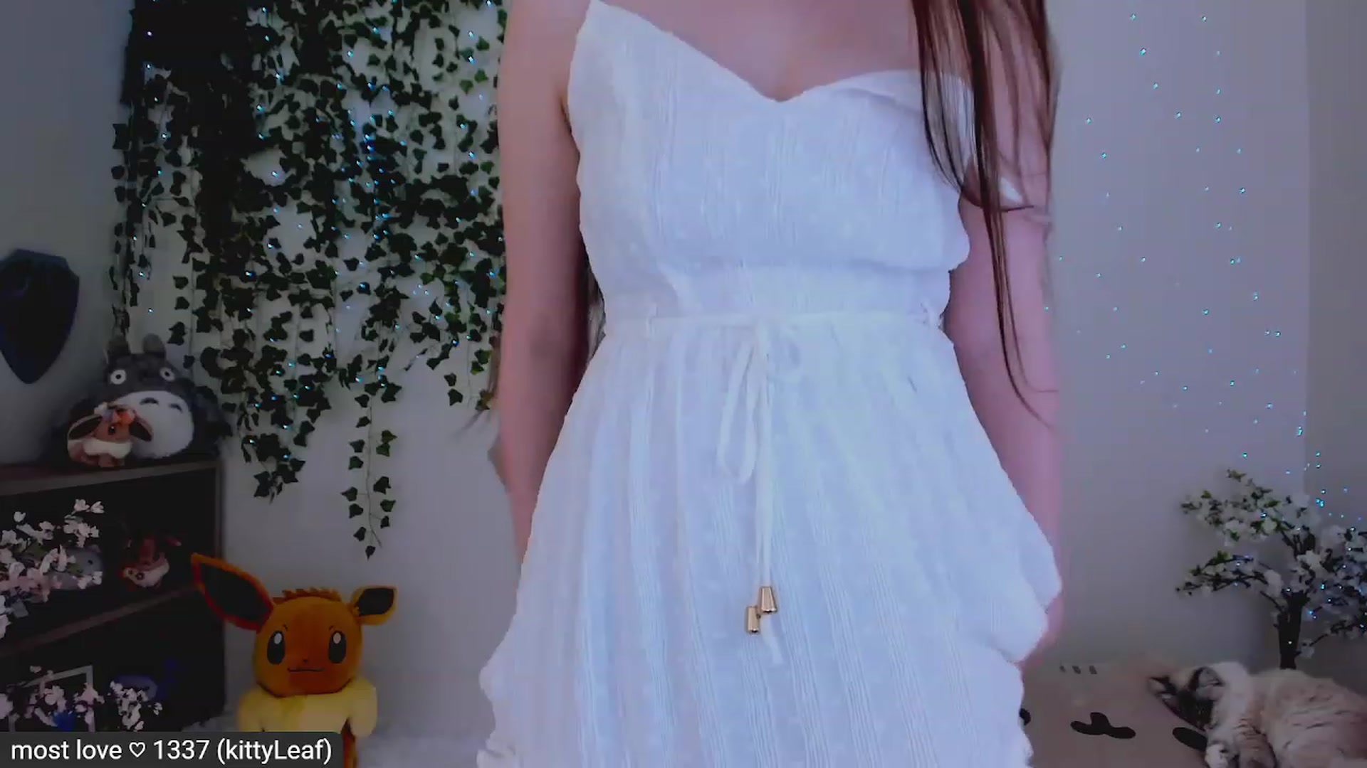 Gallery image thumbnail from Kitty's myfreecams stream on, 02/23/2023, 07:33 image 15 of 20