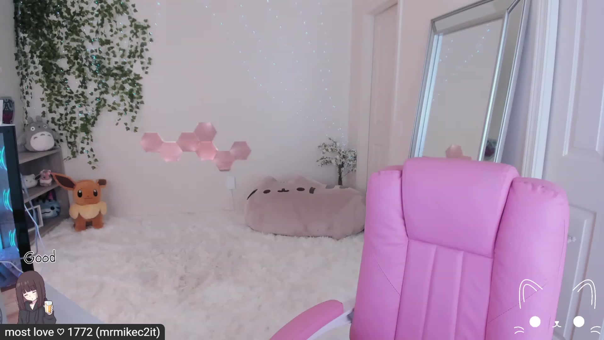 Gallery image thumbnail from Kitty's myfreecams stream on, 02/25/2023, 07:41 image 15 of 20
