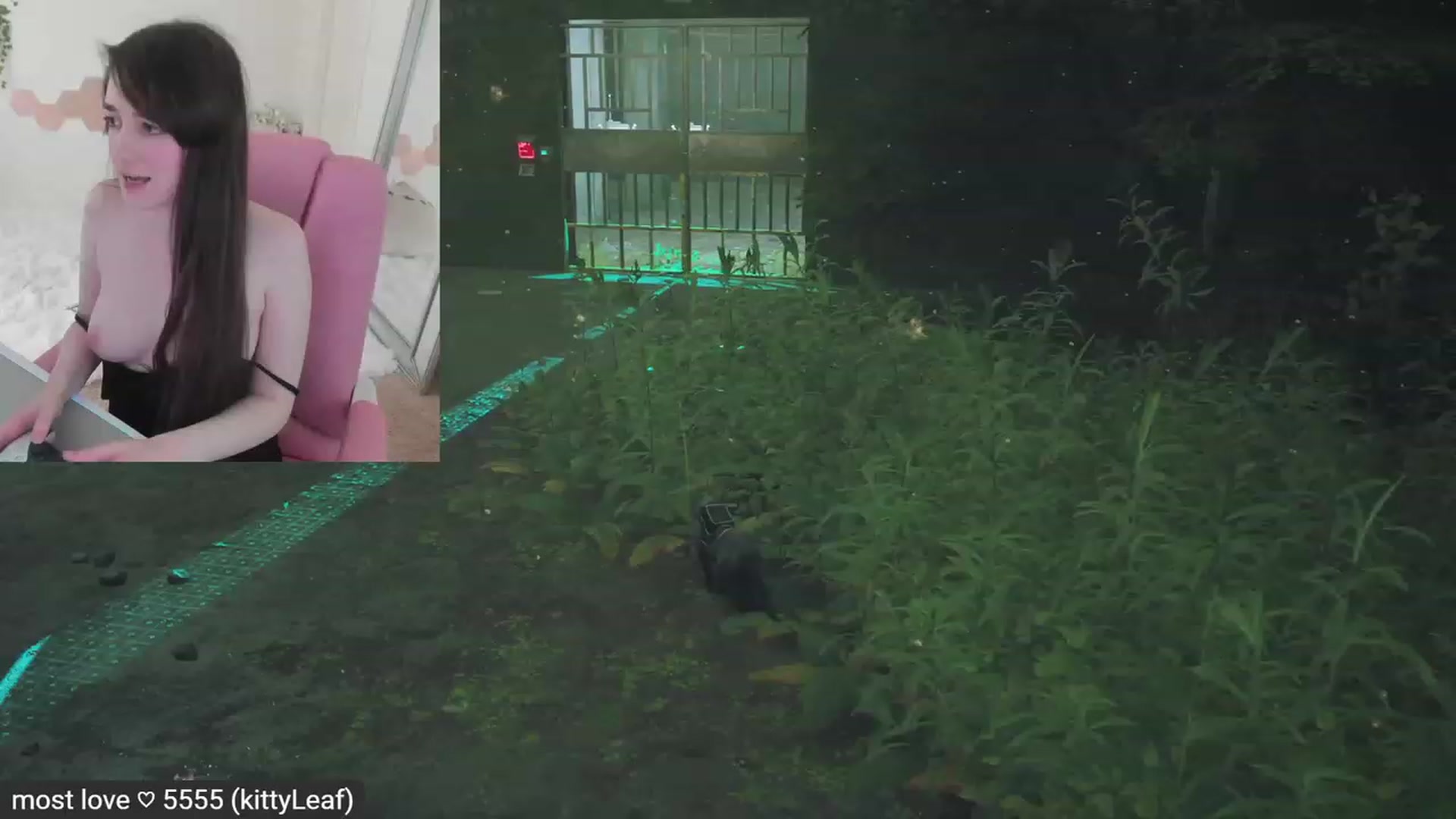 Gallery image thumbnail from Kitty's myfreecams stream on, 03/01/2023, 08:47 image 16 of 20