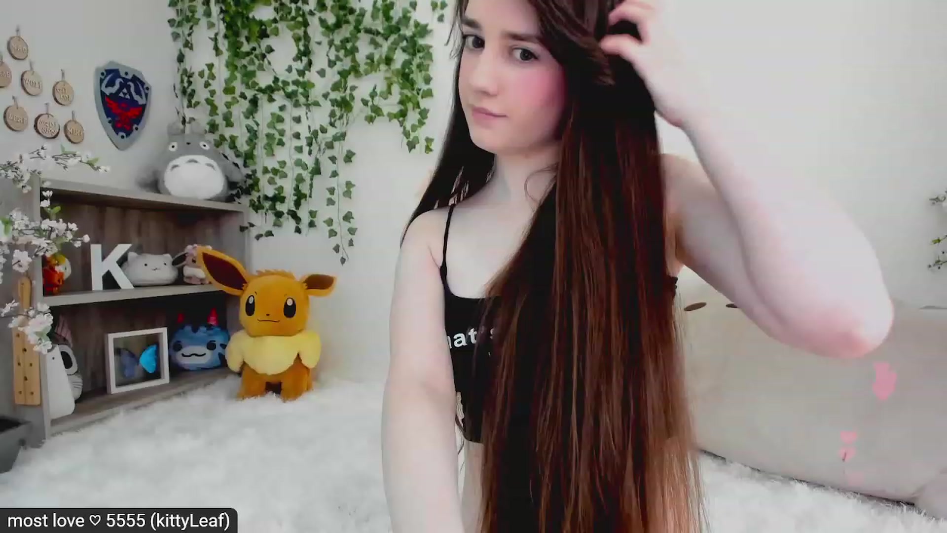 Gallery image thumbnail from Kitty's myfreecams stream on, 03/09/2023, 06:02 image 16 of 20