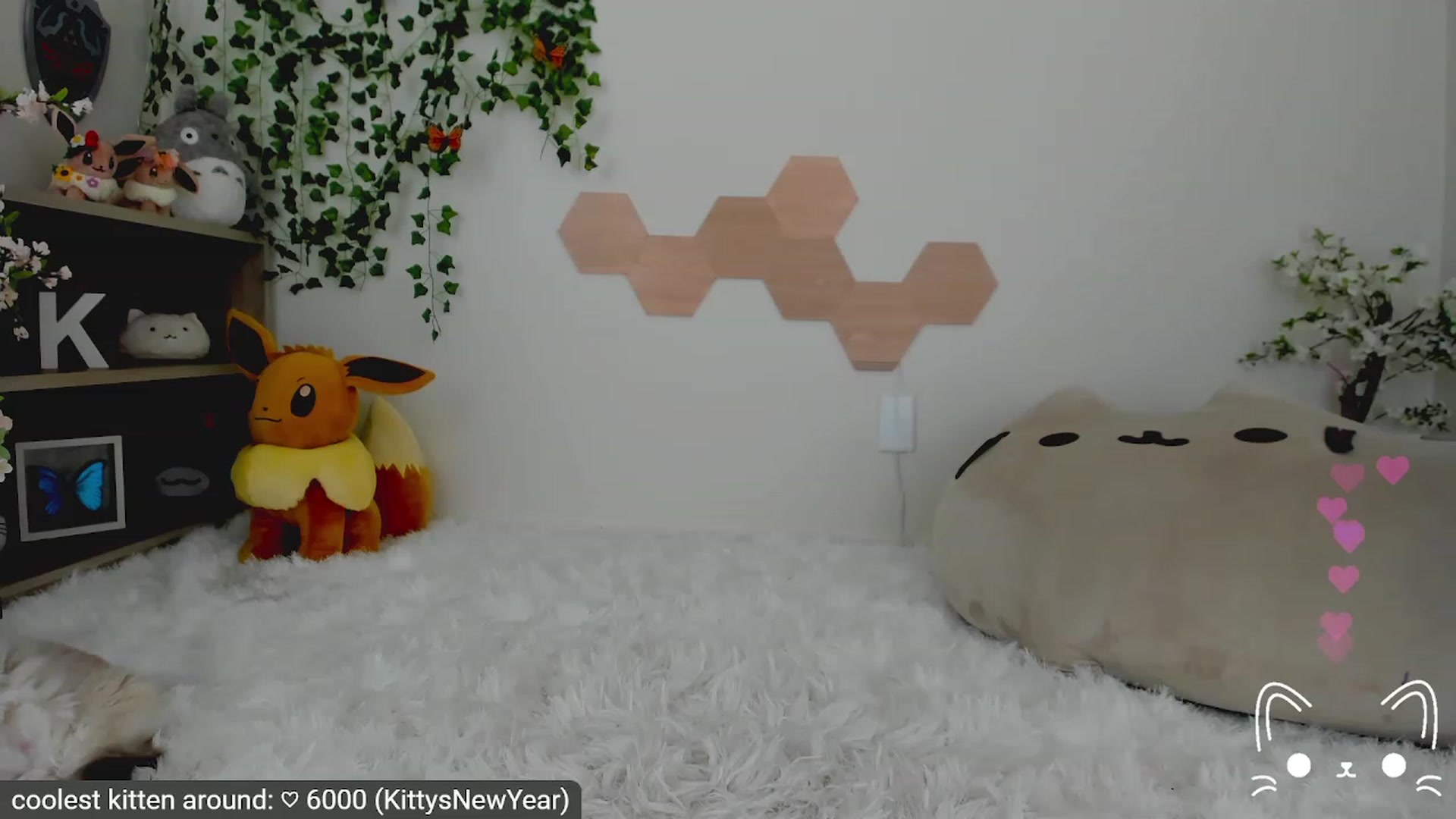 Gallery image thumbnail from Kitty's myfreecams stream on, 04/15/2023, 05:16 image 4 of 20