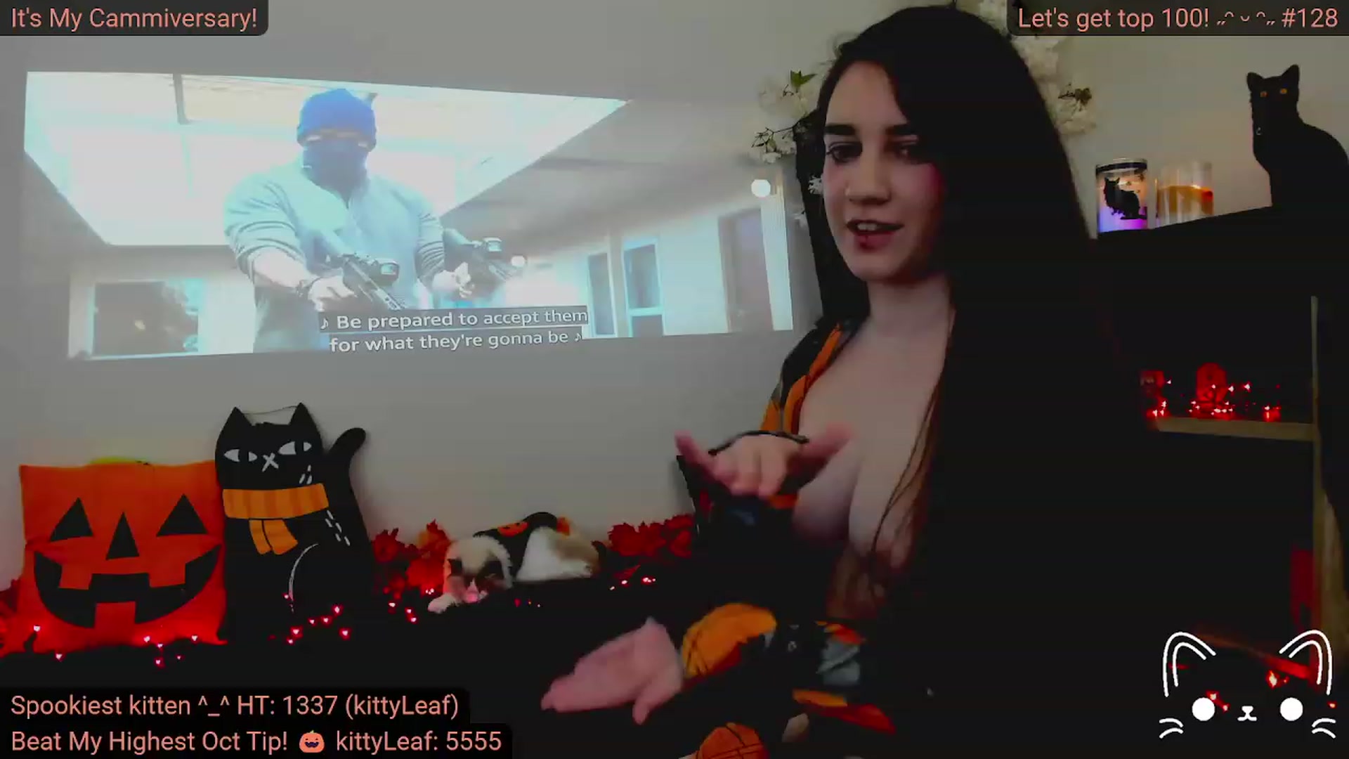 Gallery image thumbnail from Kitty's myfreecams stream on, 10/03/2023, 06:02 image 17 of 20