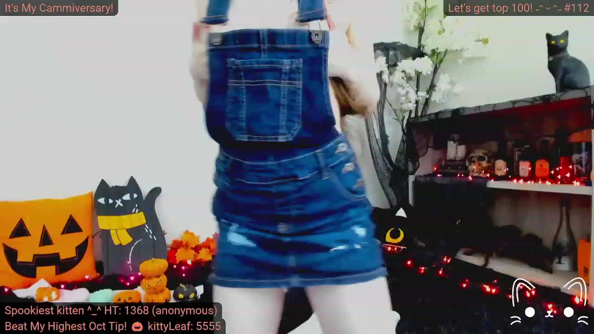 Gallery image thumbnail from Kitty's myfreecams stream on, 10/07/2023, 07:21 image 13 of 20