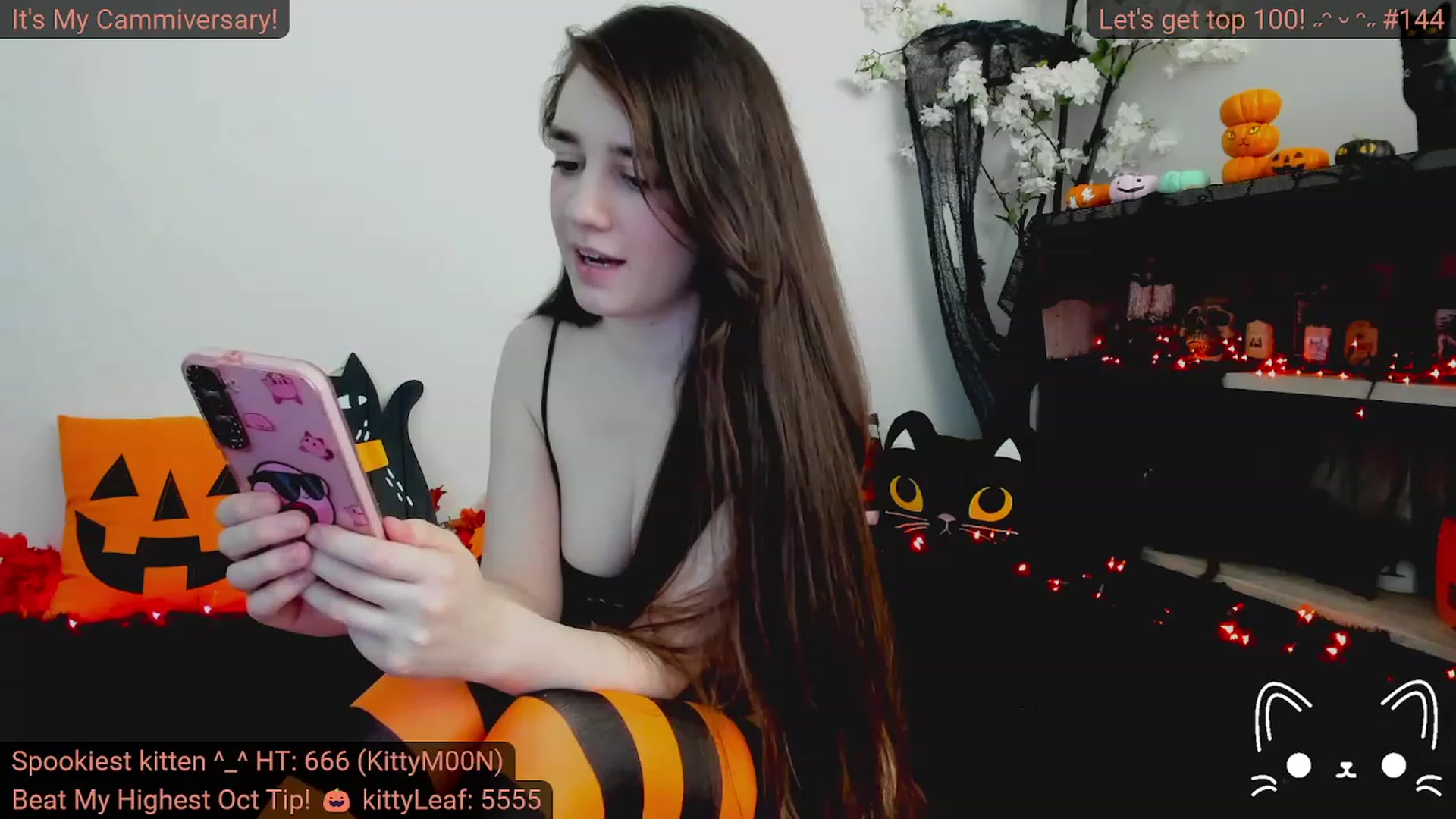 Gallery image thumbnail from Kitty's myfreecams stream on, 10/09/2023, 05:35 image 19 of 20