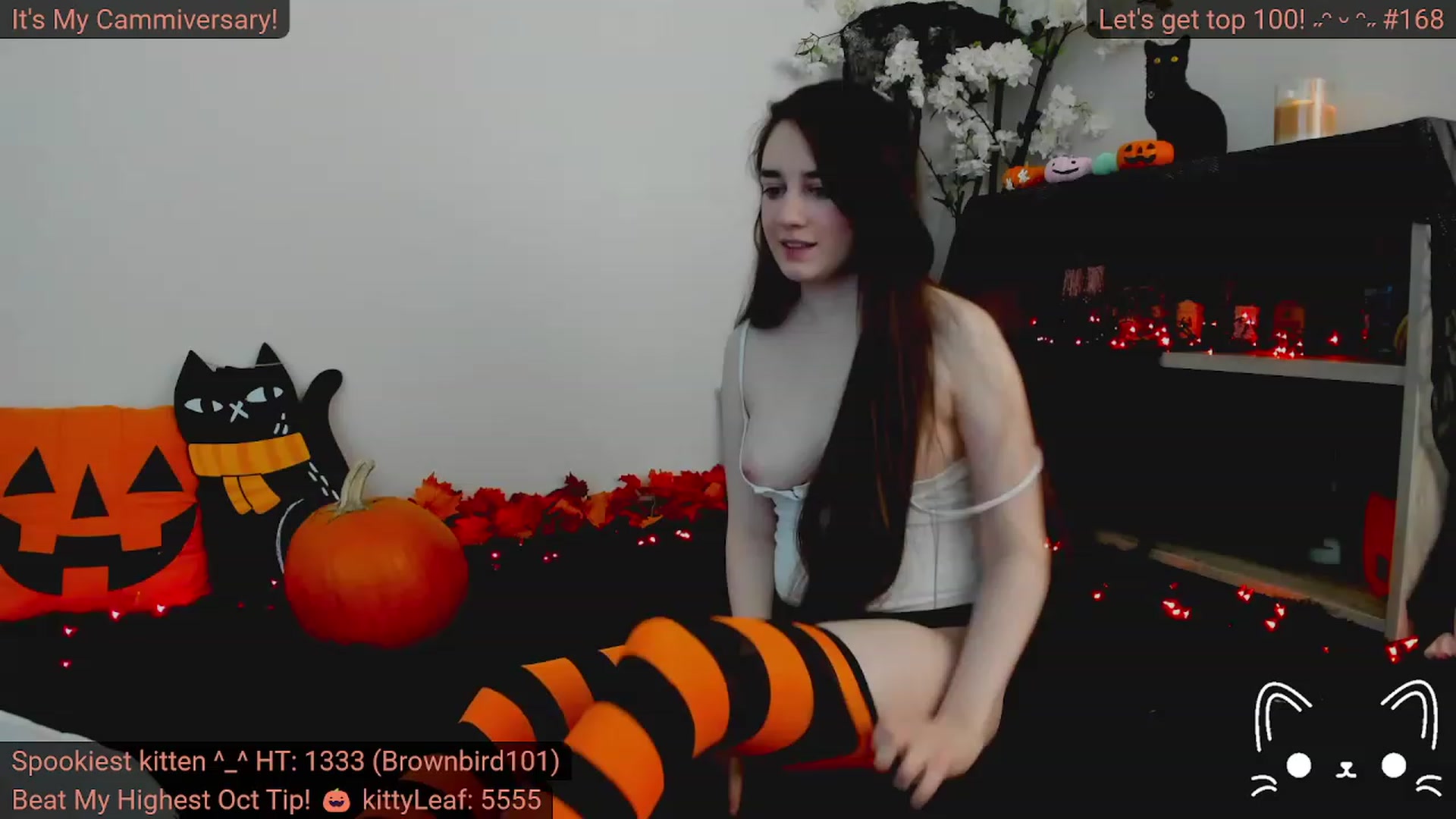 Gallery image thumbnail from Kitty's myfreecams stream on, 10/12/2023, 04:45 image 14 of 20