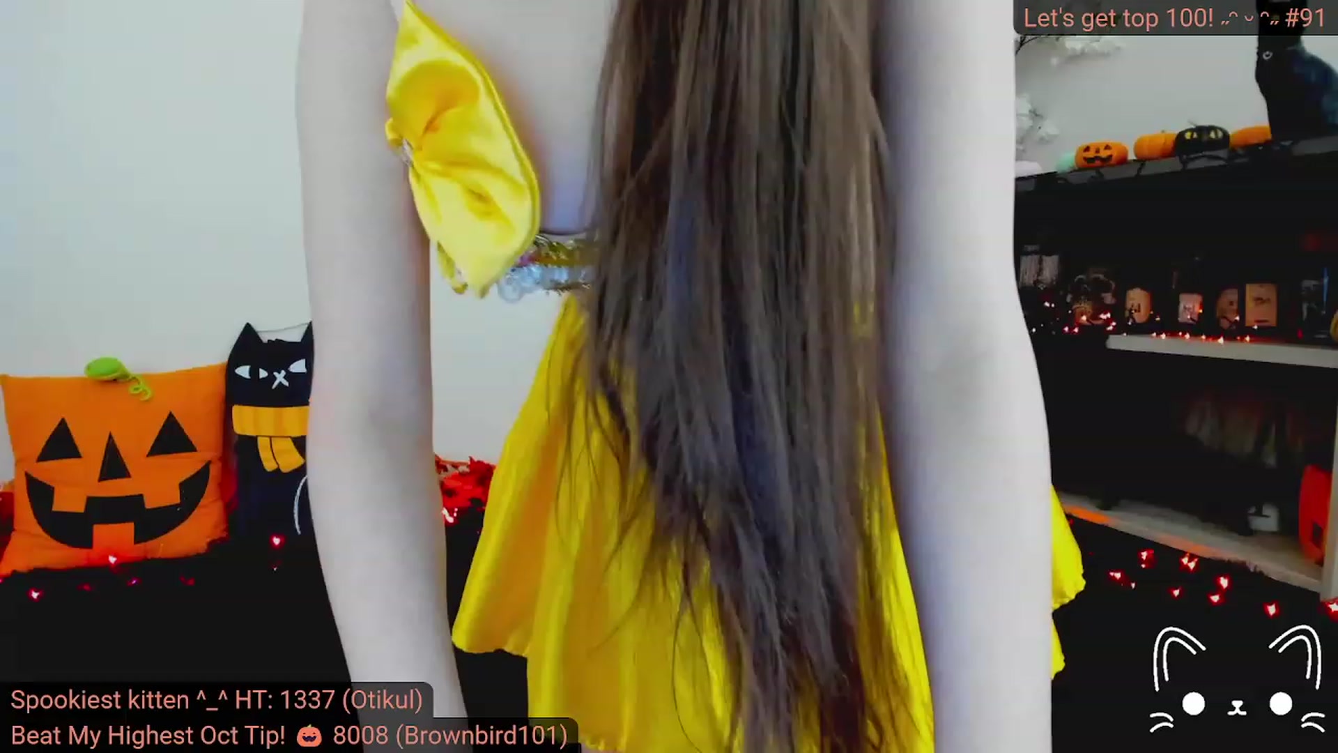 Gallery image thumbnail from Kitty's myfreecams stream on, 10/30/2023, 05:27 image 11 of 20