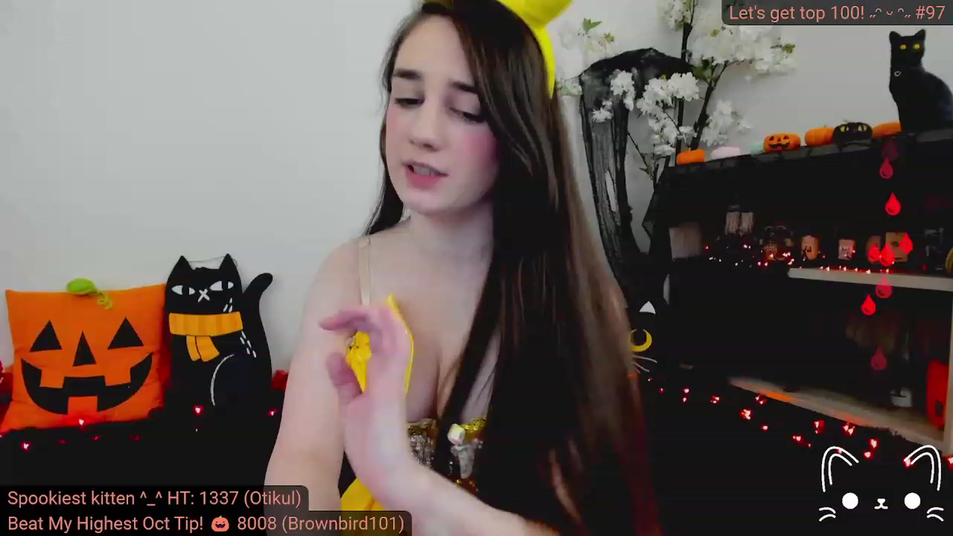 Gallery image thumbnail from Kitty's myfreecams stream on, 10/30/2023, 05:27 image 9 of 20